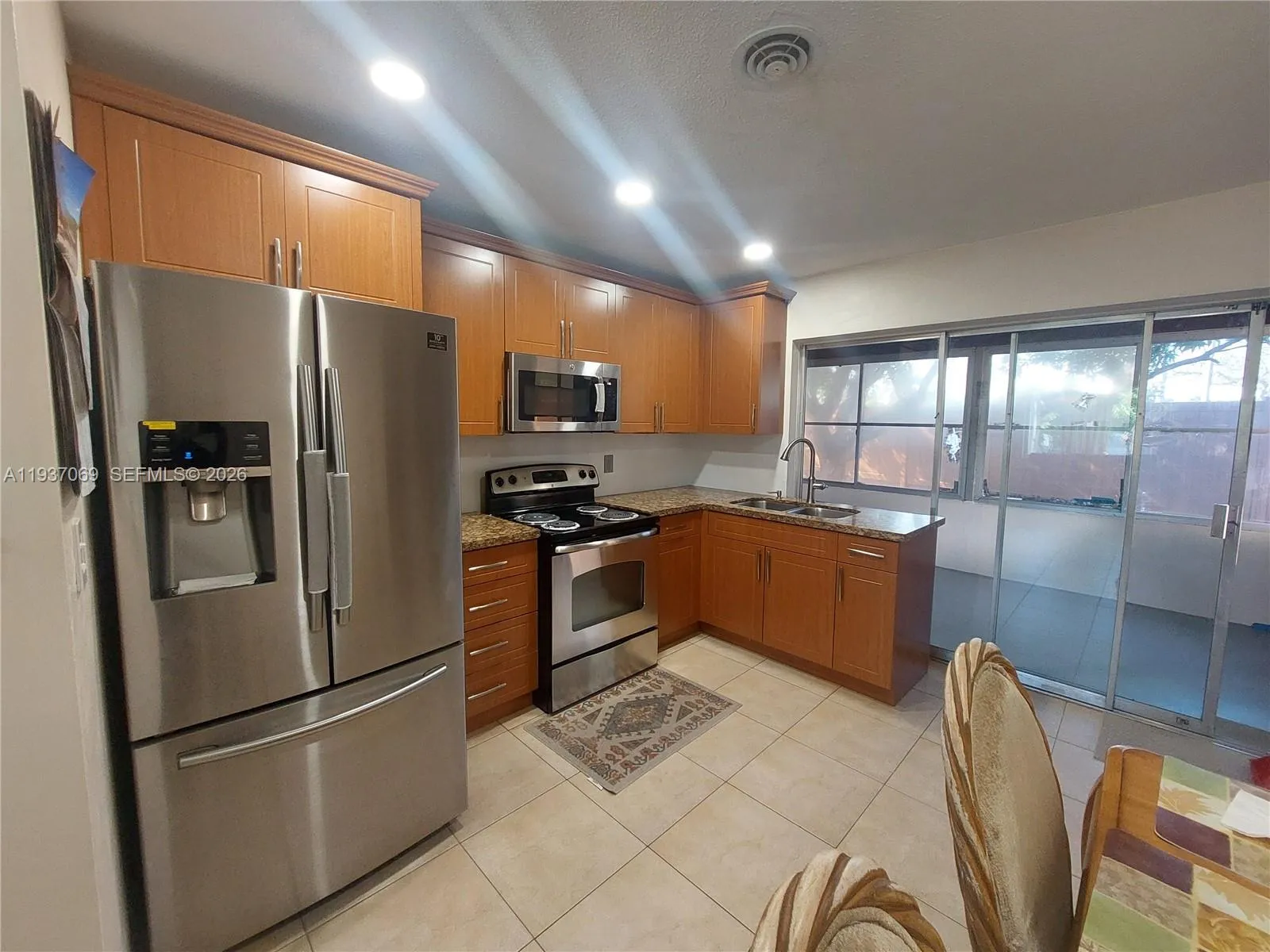 4571 Nw 19th Way, Tamarac, Florida 33309, Tamarac, Florida 33309, 2 Bedrooms Bedrooms, 6 Rooms Rooms,2 BathroomsBathrooms,Residential,For Sale,4571 Nw 19th Way, Tamarac, Florida 33309,A11937069