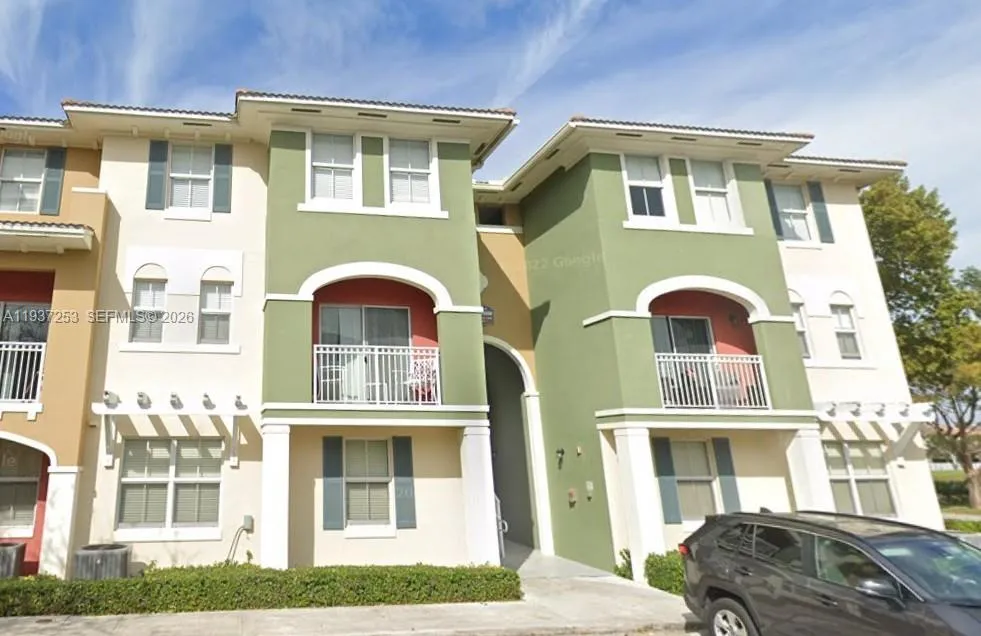 10901 Nw 83rd St 205, Doral, Florida 33178, Doral, Florida 33178, 3 Bedrooms Bedrooms, ,2 BathroomsBathrooms,Residential Lease,For Rent,10901 Nw 83rd St 205, Doral, Florida 33178,A11937253