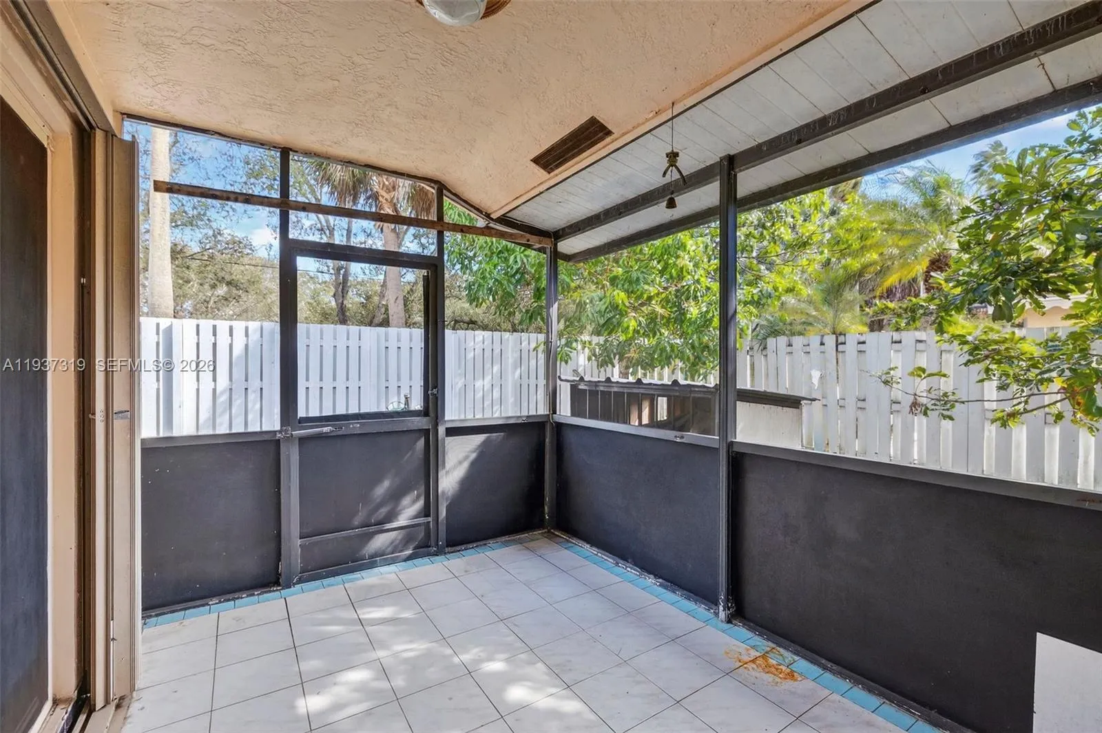 1306 Nw 125th Ter, Sunrise, Florida 33323, Sunrise, Florida 33323, 3 Bedrooms Bedrooms, ,2 BathroomsBathrooms,Residential,For Sale,1306 Nw 125th Ter, Sunrise, Florida 33323,A11937319