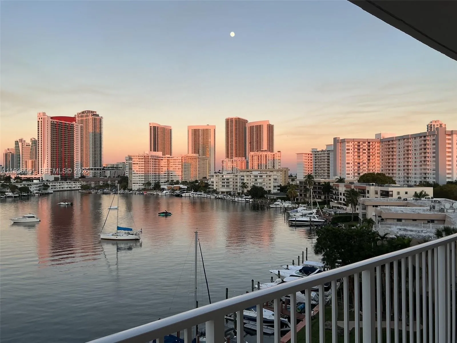 400 Golden Isles Dr 55, Hallandale Beach, Florida, Hallandale Beach, Florida 33009, 2 Bedrooms Bedrooms, ,2 BathroomsBathrooms,Residential Lease,For Rent,400 Golden Isles Dr 55, Hallandale Beach, Florida ,A11936951