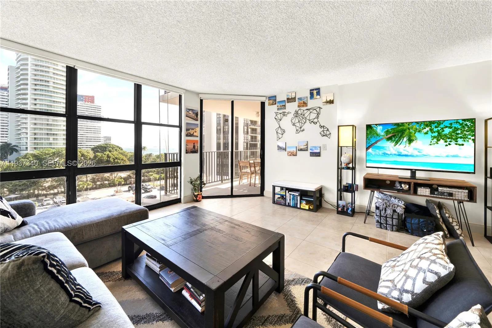 1901 Brickell Ave B711, Miami, Florida 33129, Miami, Florida 33129, 2 Bedrooms Bedrooms, ,2 BathroomsBathrooms,Residential,For Sale,1901 Brickell Ave B711, Miami, Florida 33129,A11937340