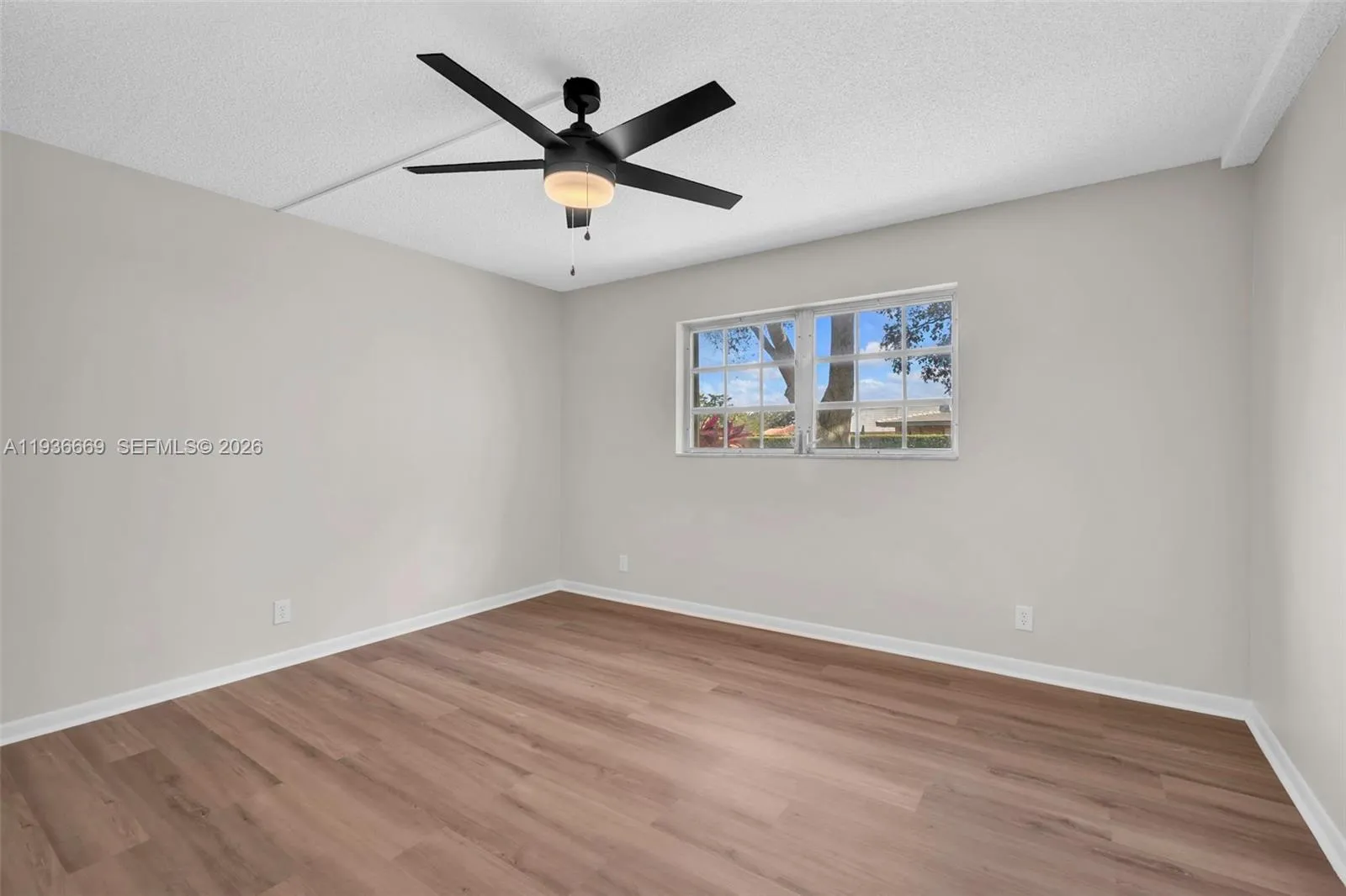 3475 Broken Woods Dr 106, Coral Springs, Florida 3, Coral Springs, Florida 33065, 1 Bedroom Bedrooms, ,1 BathroomBathrooms,Residential,For Sale,3475 Broken Woods Dr 106, Coral Springs, Florida 3,A11936669