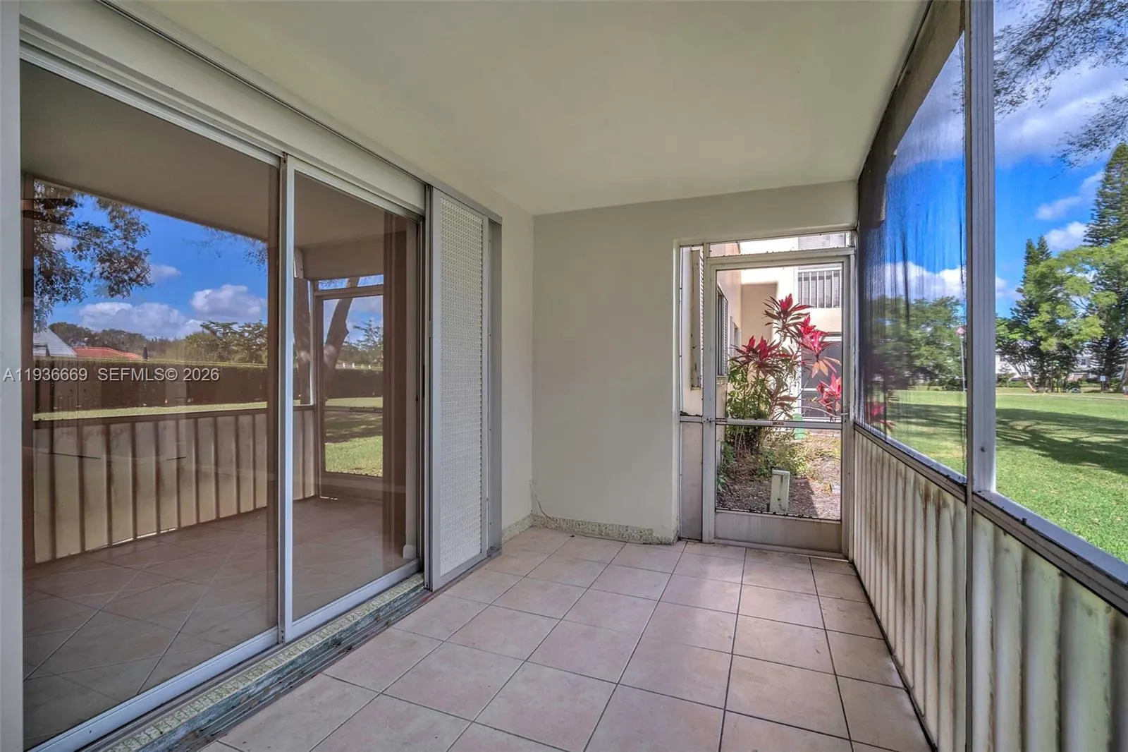 3475 Broken Woods Dr 106, Coral Springs, Florida 3, Coral Springs, Florida 33065, 1 Bedroom Bedrooms, ,1 BathroomBathrooms,Residential,For Sale,3475 Broken Woods Dr 106, Coral Springs, Florida 3,A11936669
