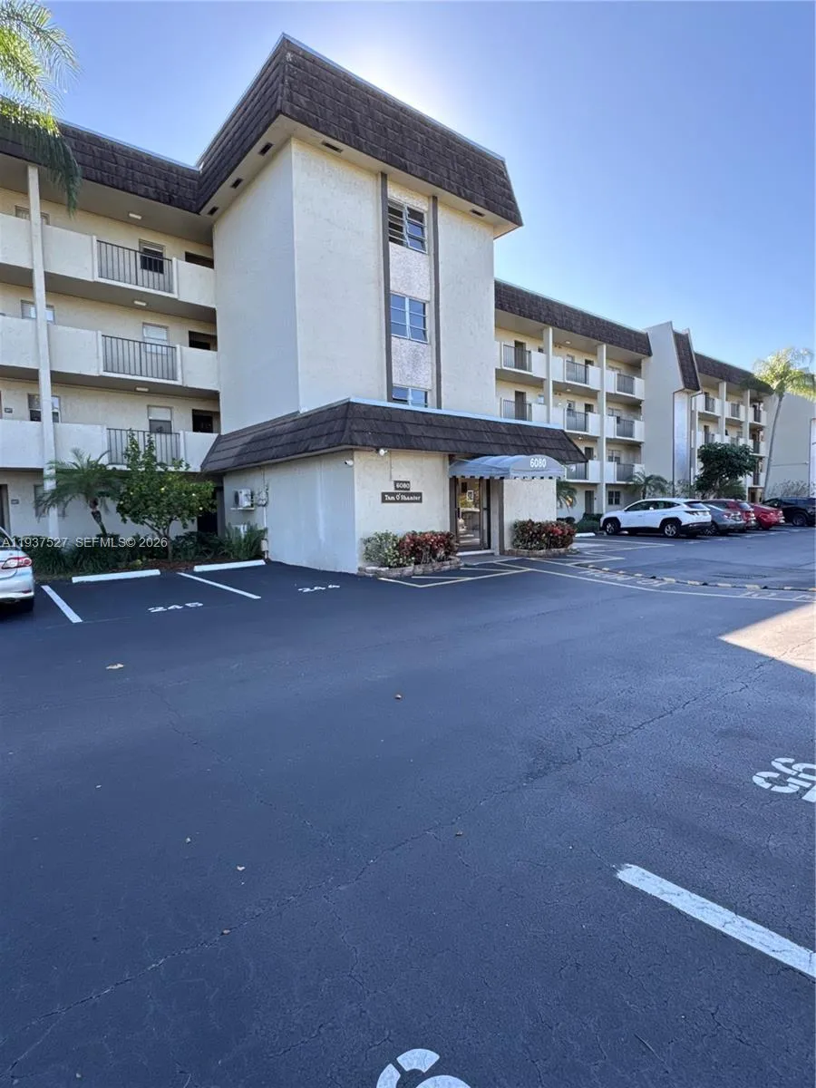 6080 Nw 44th St 107, Lauderhill, Florida 33319, Lauderhill, Florida 33319, 1 Bedroom Bedrooms, ,1 BathroomBathrooms,Residential,For Sale,6080 Nw 44th St 107, Lauderhill, Florida 33319,A11937527 6080 Nw 44th St 107, Lauderhill, Florida 33319, Lauderhill, Florida 33319, 1 Bedroom Bedrooms, ,1 BathroomBathrooms,Residential,For Sale,6080 Nw 44th St 107, Lauderhill, Florida 33319,A11937527