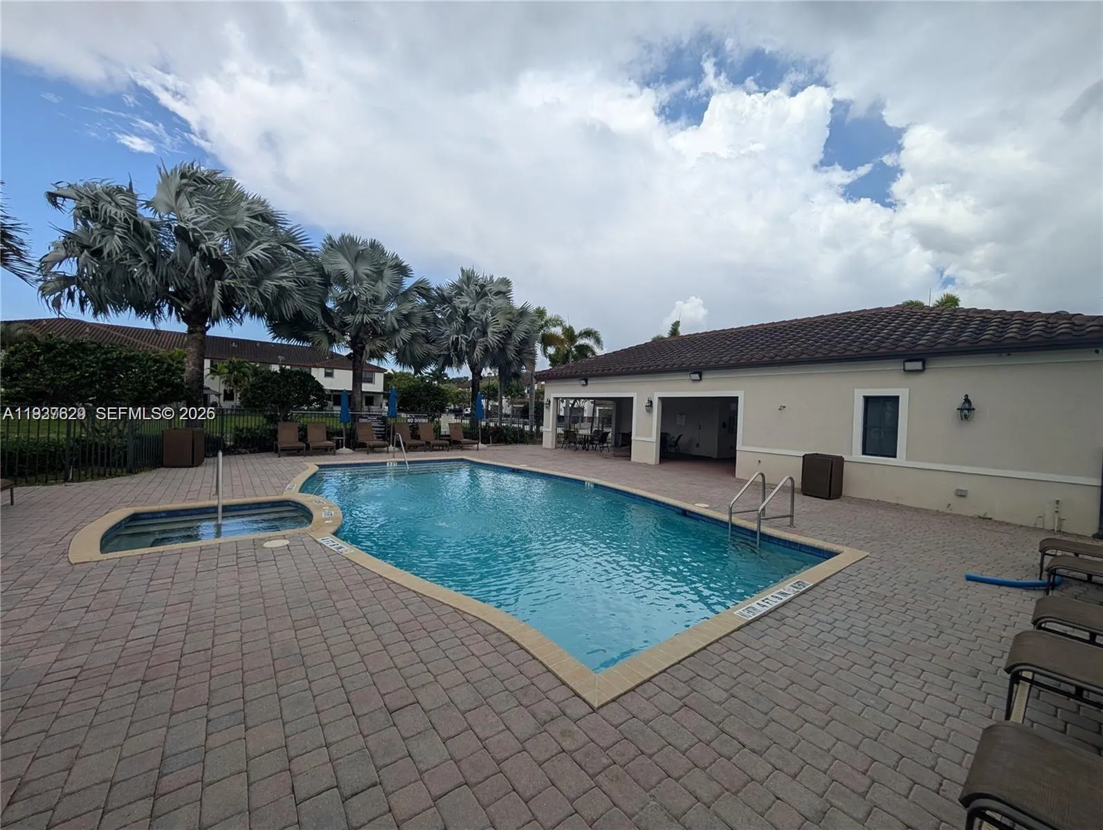 4231 Sw 165th Ct, Miami, Florida 33185, Miami, Florida 33185, 3 Bedrooms Bedrooms, ,2 BathroomsBathrooms,Residential,For Sale,4231 Sw 165th Ct, Miami, Florida 33185,A11937629