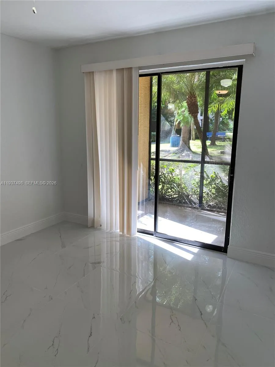 15560 Sw 104th Ter 619, Miami, Florida 33196, Miami, Florida 33196, 1 Bedroom Bedrooms, ,1 BathroomBathrooms,Residential Lease,For Rent,15560 Sw 104th Ter 619, Miami, Florida 33196,A11937498