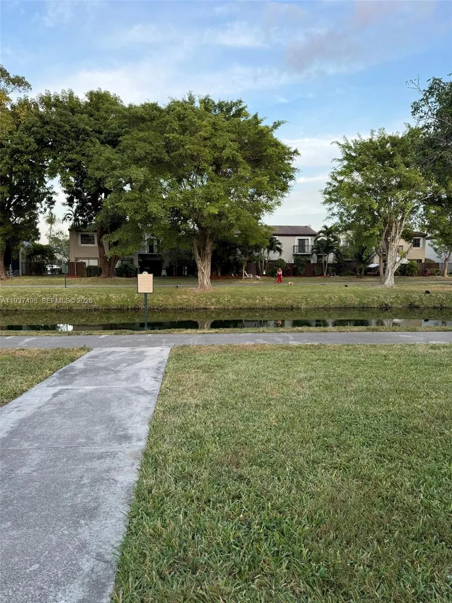 15560 Sw 104th Ter 619, Miami, Florida 33196, Miami, Florida 33196, 1 Bedroom Bedrooms, ,1 BathroomBathrooms,Residential Lease,For Rent,15560 Sw 104th Ter 619, Miami, Florida 33196,A11937498
