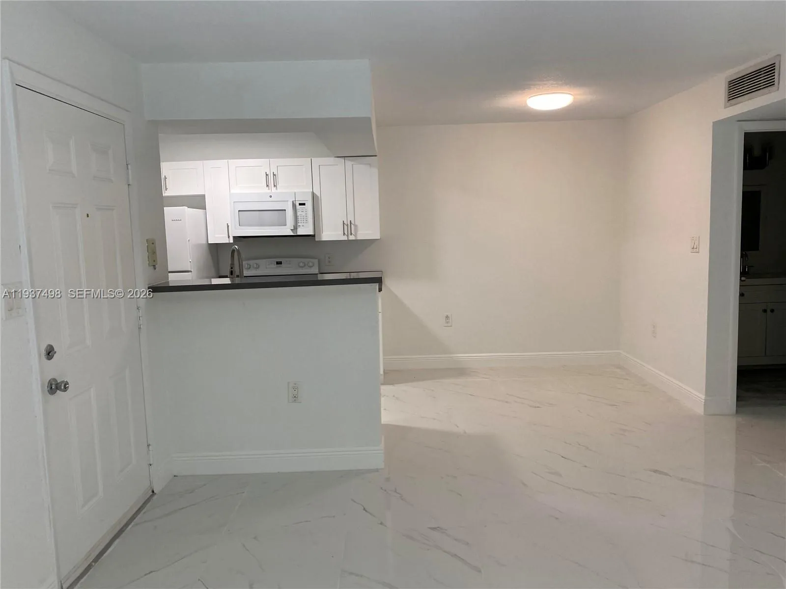 15560 Sw 104th Ter 619, Miami, Florida 33196, Miami, Florida 33196, 1 Bedroom Bedrooms, ,1 BathroomBathrooms,Residential Lease,For Rent,15560 Sw 104th Ter 619, Miami, Florida 33196,A11937498