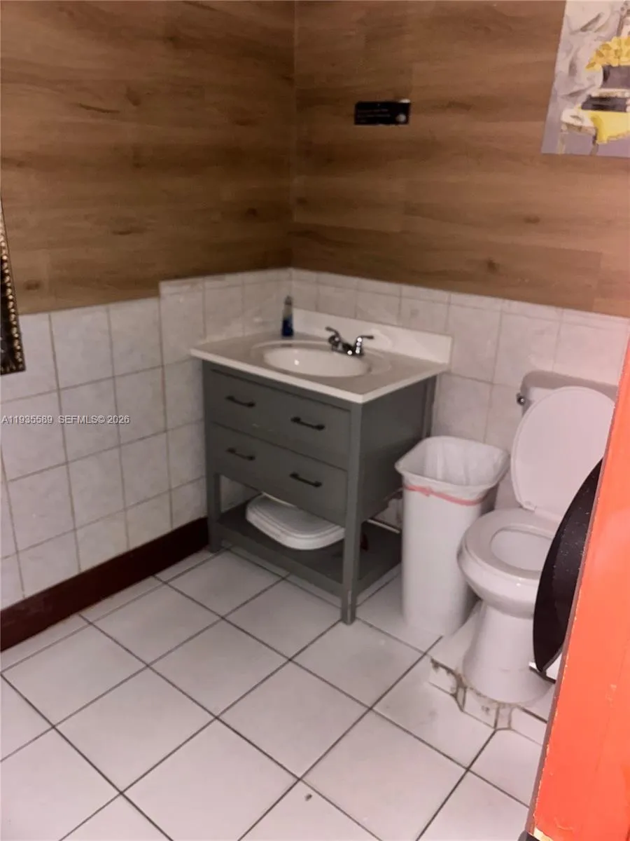 Opa Locka, Florida 33054, ,Business Opportunity,For Sale,A11935589