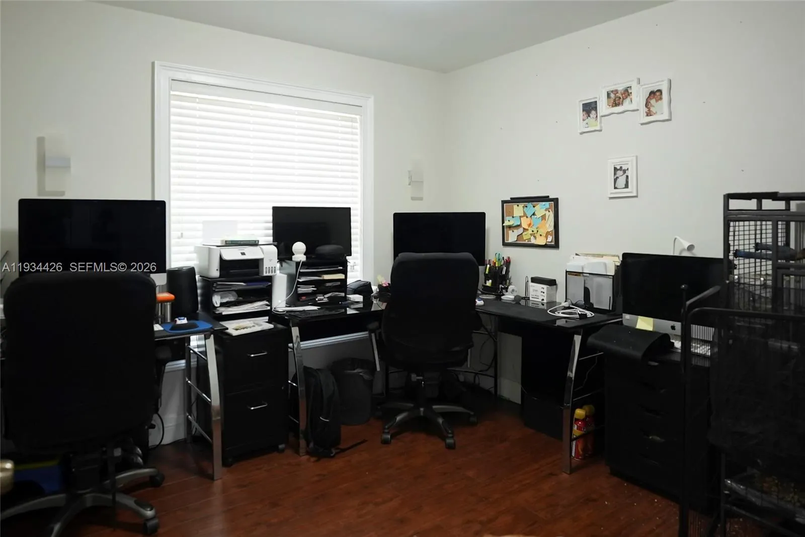 5763 Nw 97th Ct, Doral, Florida 33178, Doral, Florida 33178, 3 Bedrooms Bedrooms, ,2 BathroomsBathrooms,Residential,For Sale,5763 Nw 97th Ct, Doral, Florida 33178,A11934426