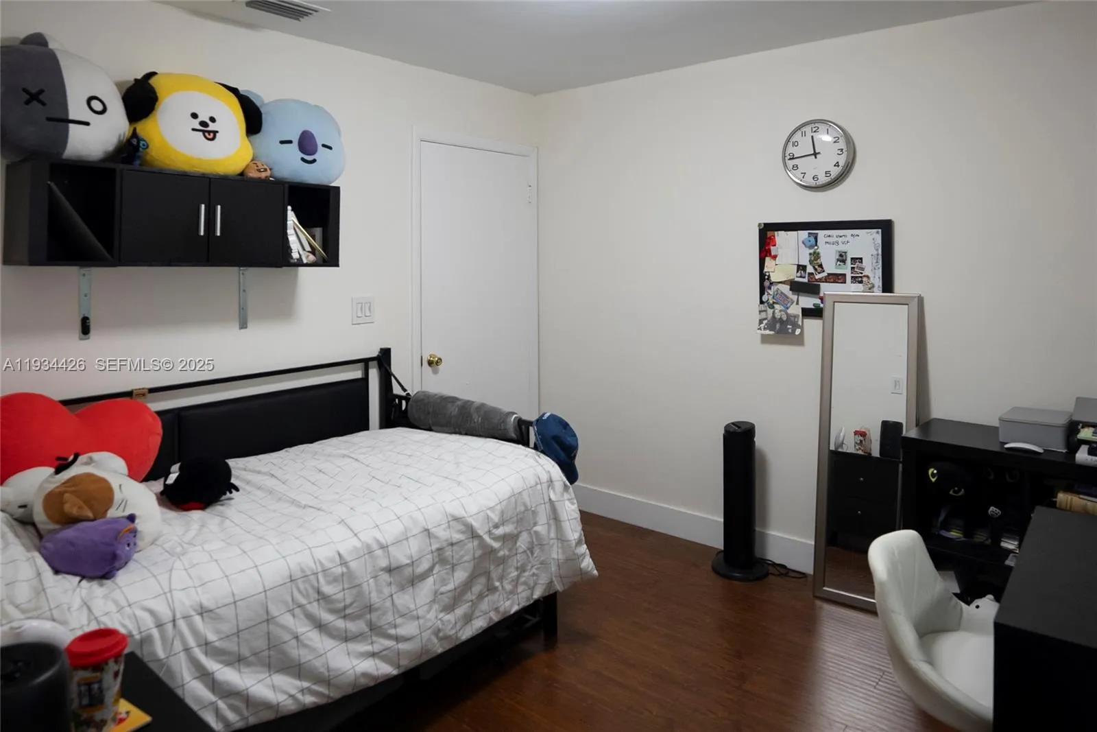 5763 Nw 97th Ct, Doral, Florida 33178, Doral, Florida 33178, 3 Bedrooms Bedrooms, ,2 BathroomsBathrooms,Residential,For Sale,5763 Nw 97th Ct, Doral, Florida 33178,A11934426