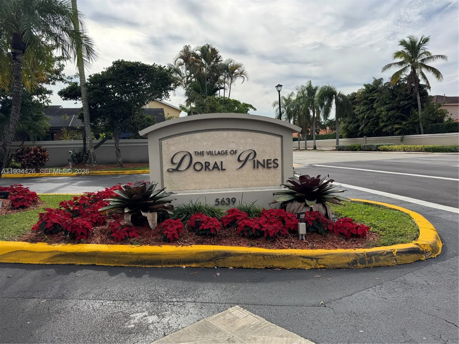 5763 Nw 97th Ct, Doral, Florida 33178, Doral, Florida 33178, 3 Bedrooms Bedrooms, ,2 BathroomsBathrooms,Residential,For Sale,5763 Nw 97th Ct, Doral, Florida 33178,A11934426
