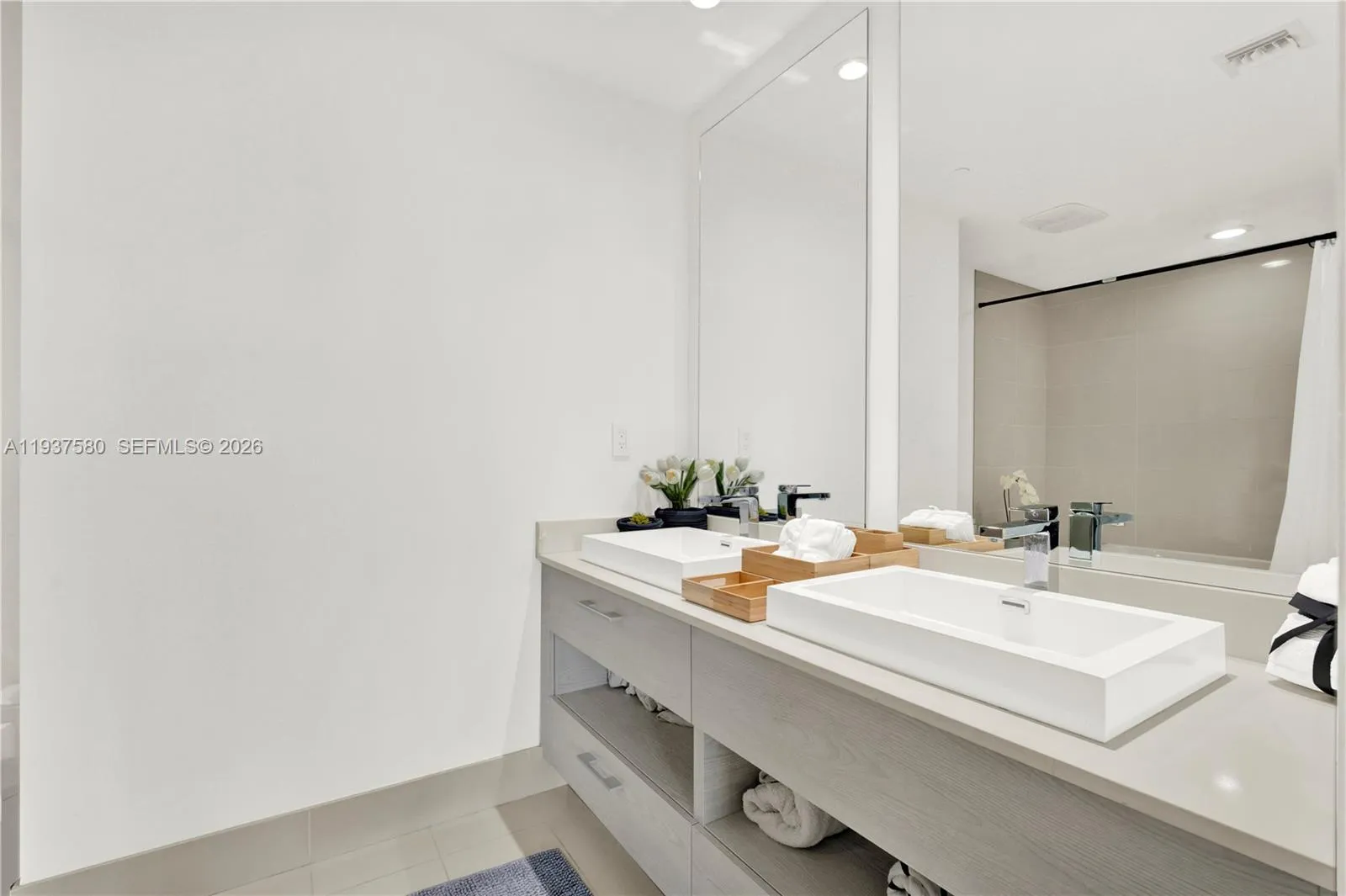 45 Sw 9th St 1609, Miami, Florida 33130, Miami, Florida 33130, 1 Bedroom Bedrooms, ,1 BathroomBathrooms,Residential,For Sale,45 Sw 9th St 1609, Miami, Florida 33130,A11937580