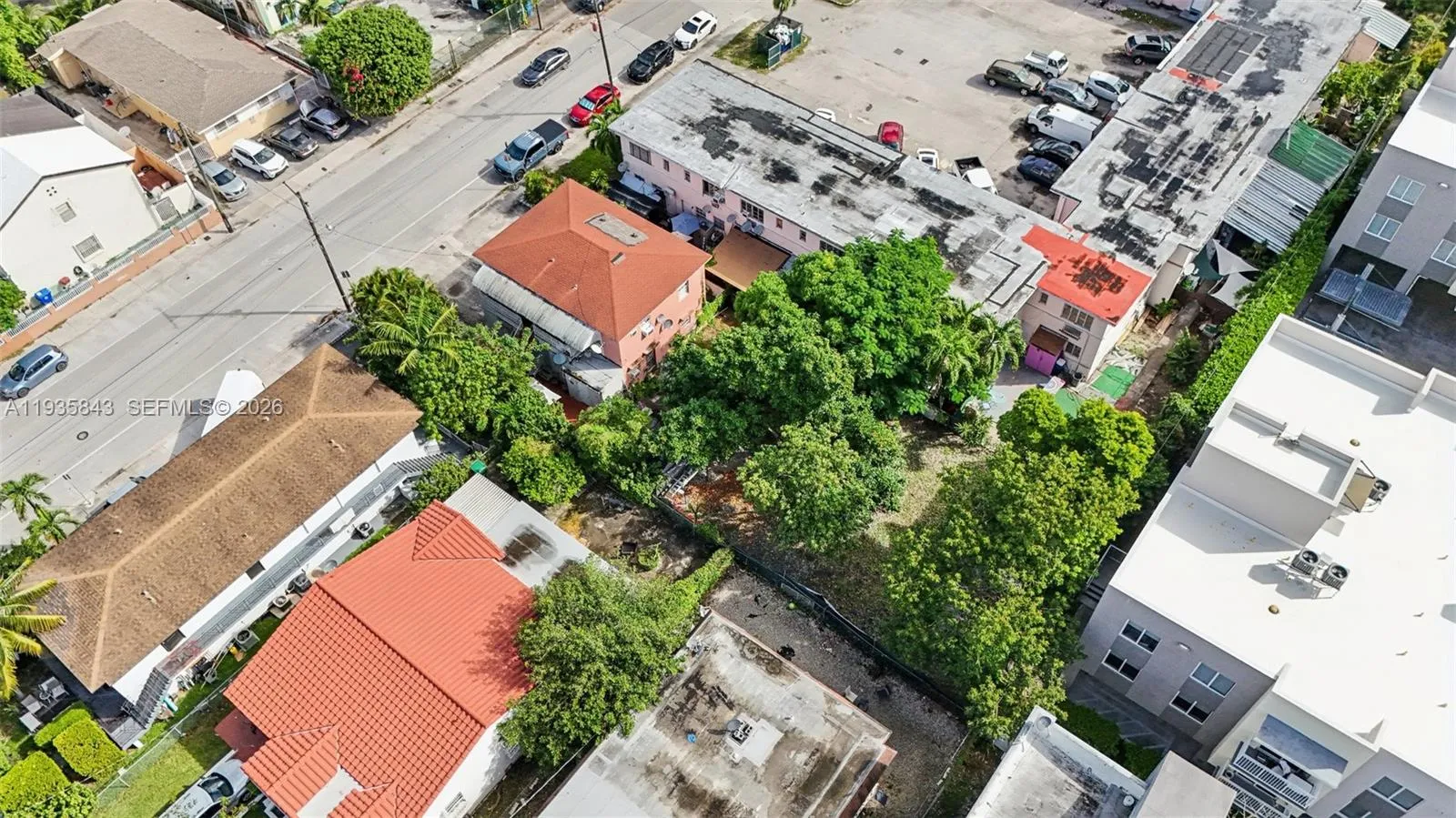 984 Sw 6th St, Miami, Florida 33130, Miami, Florida 33130, ,Residential Income,For Sale,984 Sw 6th St, Miami, Florida 33130,A11935843