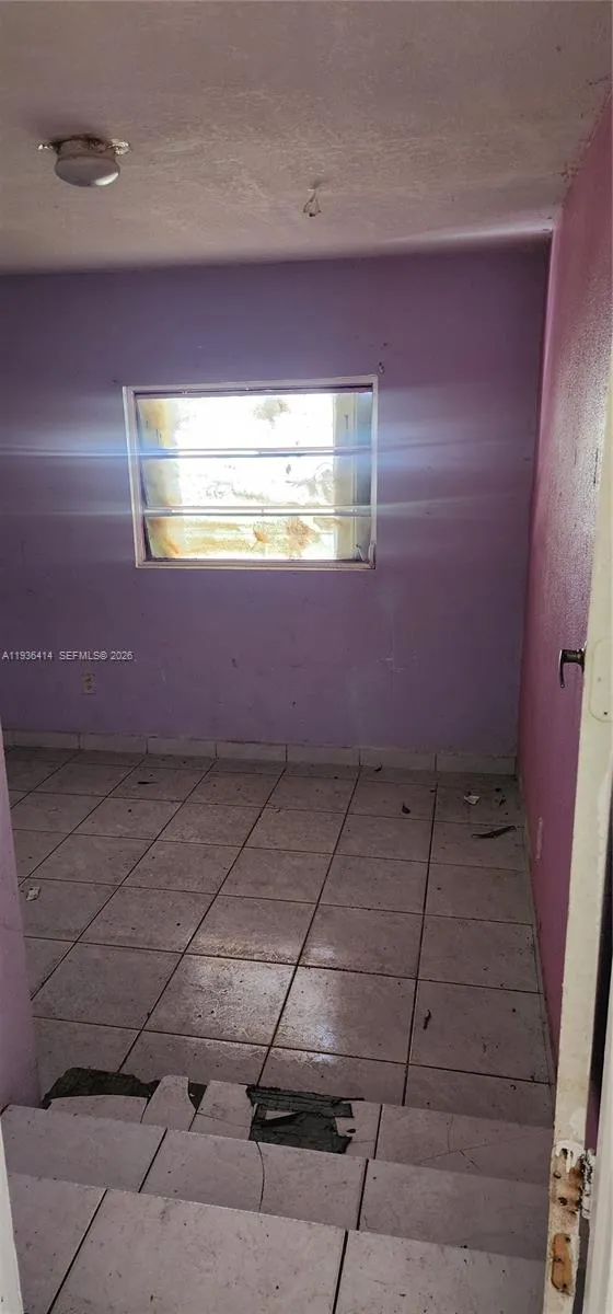 5428 Nw 13th Ave, Miami, Florida 33142, Miami, Florida 33142, ,Residential Income,For Sale,5428 Nw 13th Ave, Miami, Florida 33142,A11936414