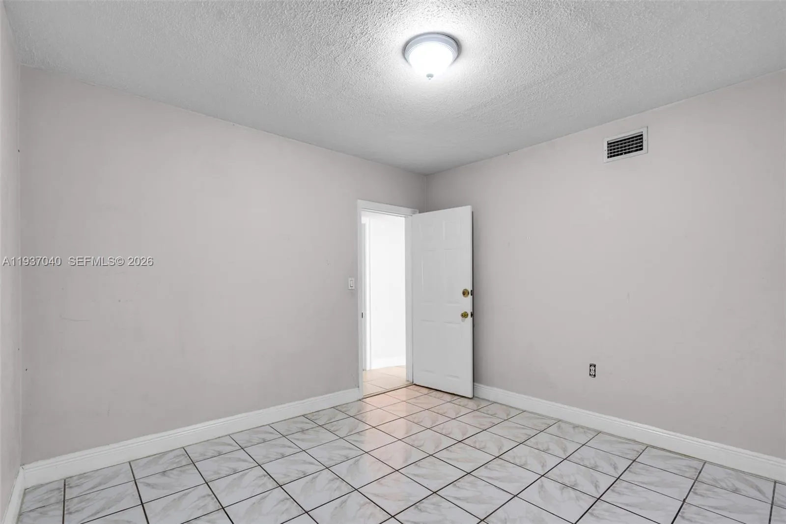 2007 Sw 60th Ave, Miami, Florida 33155, Miami, Florida 33155, 4 Bedrooms Bedrooms, ,3 BathroomsBathrooms,Residential,For Sale,2007 Sw 60th Ave, Miami, Florida 33155,A11937040