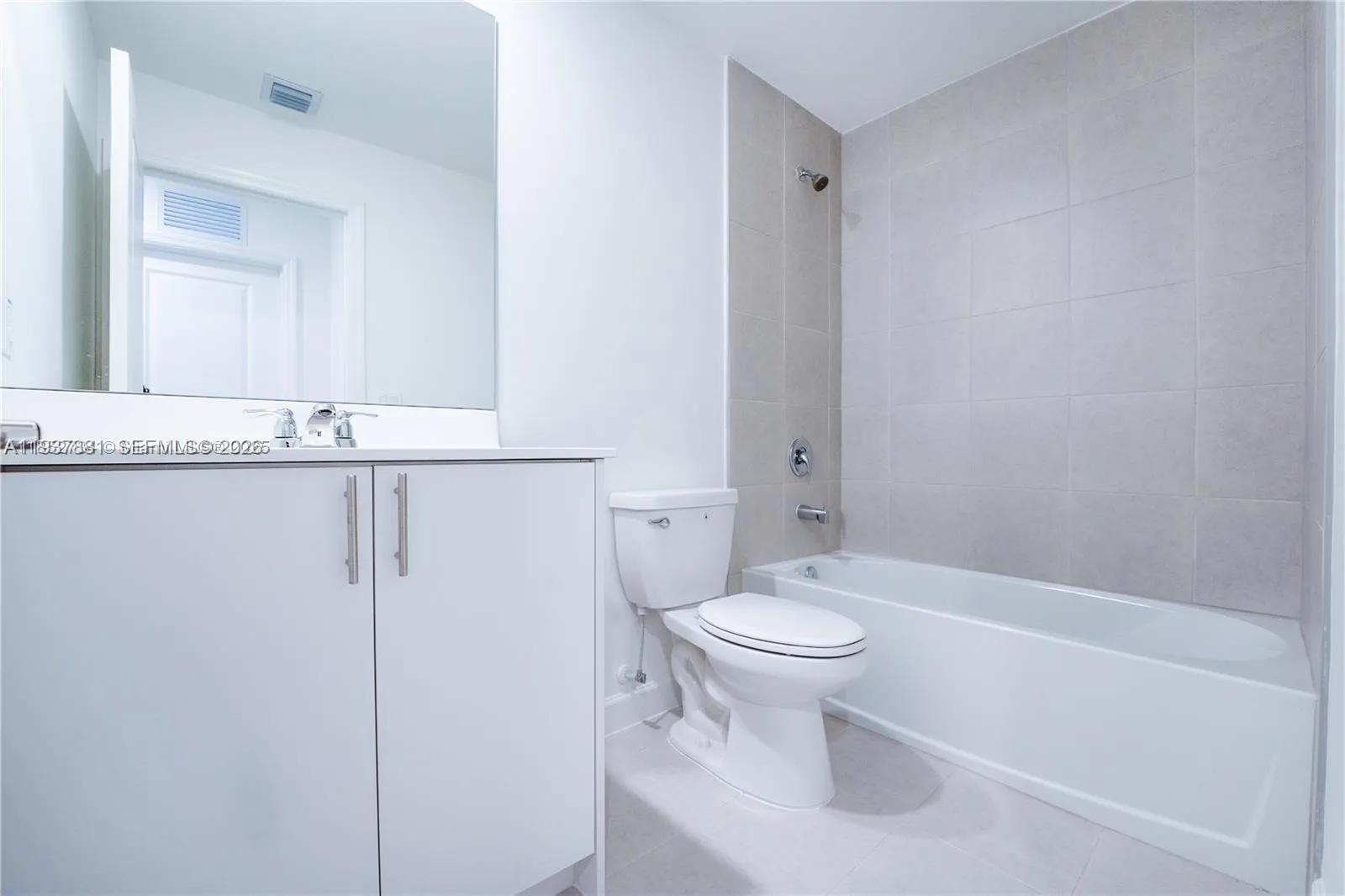 5125 Sw 37th St, Pembroke Park, Florida 33023, Pembroke Park, Florida 33023, 3 Bedrooms Bedrooms, ,2 BathroomsBathrooms,Residential,For Sale,5125 Sw 37th St, Pembroke Park, Florida 33023,A11937881