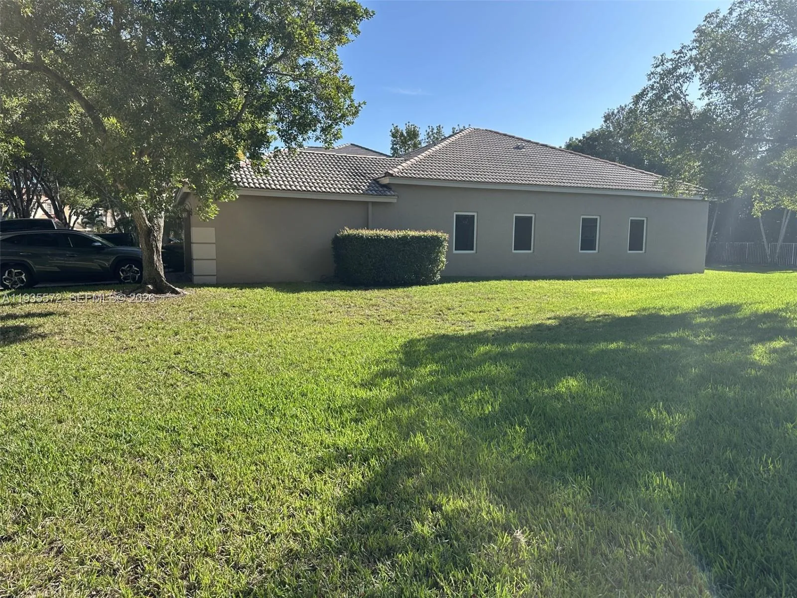 Weston, Florida 33331, 4 Bedrooms Bedrooms, ,2 BathroomsBathrooms,Residential,For Sale,A11935572