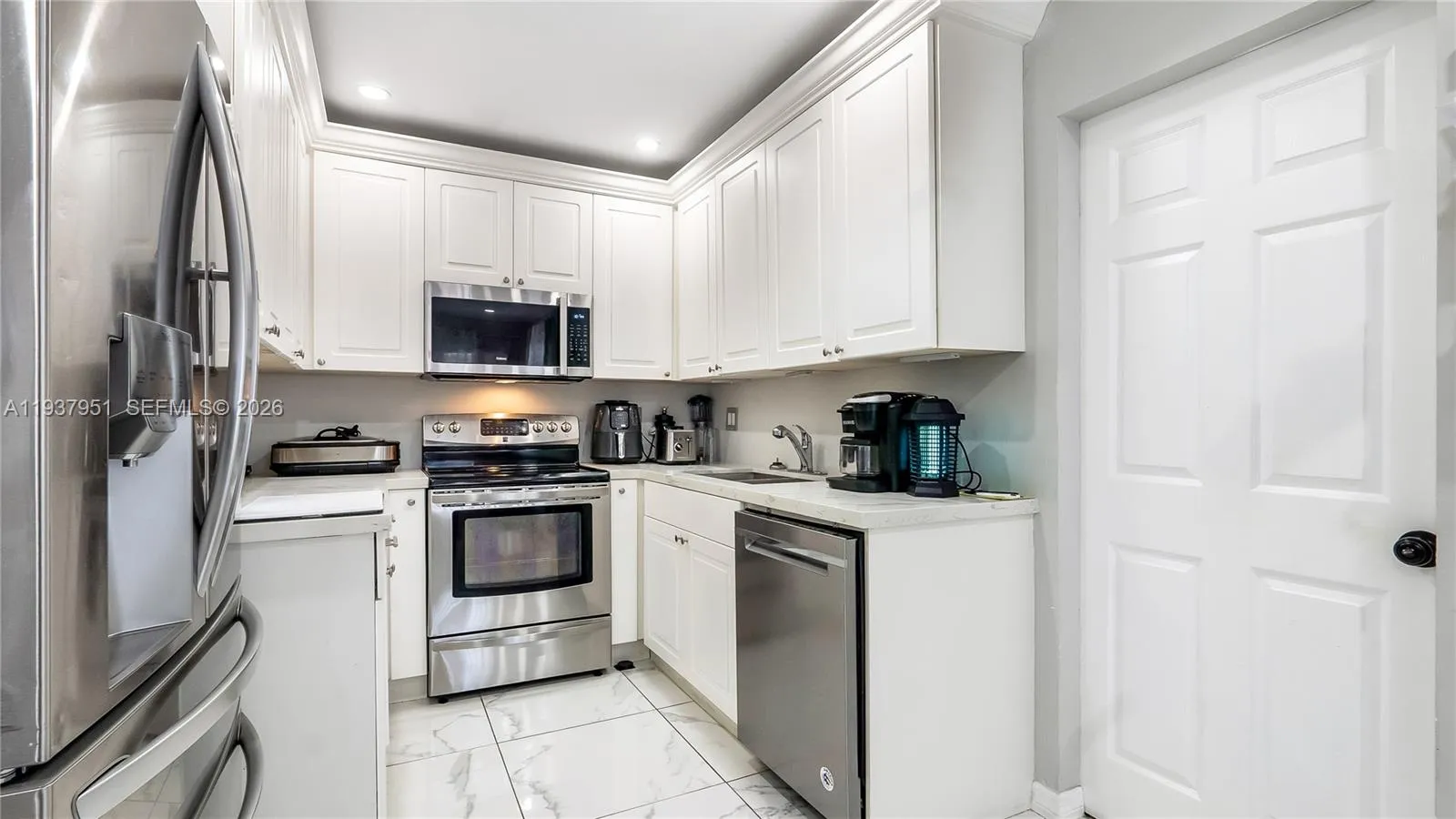 3120 Sw 17th St, Fort Lauderdale, Florida 33312, Fort Lauderdale, Florida 33312, 3 Bedrooms Bedrooms, ,2 BathroomsBathrooms,Residential,For Sale,3120 Sw 17th St, Fort Lauderdale, Florida 33312,A11937951