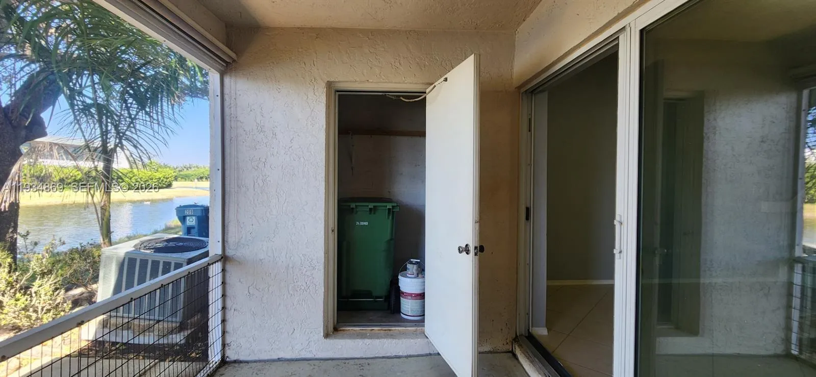 211 Mallory Ct 211, Weston, Florida 33326, Weston, Florida 33326, 2 Bedrooms Bedrooms, ,1 BathroomBathrooms,Residential Lease,For Rent,211 Mallory Ct 211, Weston, Florida 33326,A11934869