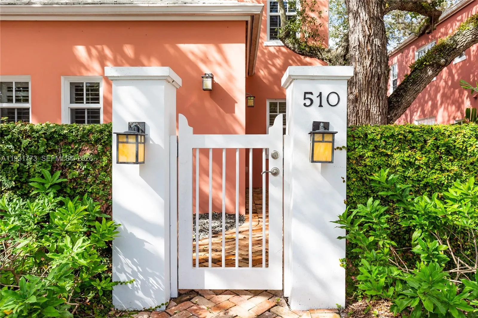510 Loretto Ave 26, Coral Gables, Florida 33146, Coral Gables, Florida 33146, 3 Bedrooms Bedrooms, ,2 BathroomsBathrooms,Residential Lease,For Rent,510 Loretto Ave 26, Coral Gables, Florida 33146,A11931773 510 Loretto Ave 26, Coral Gables, Florida 33146, Coral Gables, Florida 33146, 3 Bedrooms Bedrooms, ,2 BathroomsBathrooms,Residential Lease,For Rent,510 Loretto Ave 26, Coral Gables, Florida 33146,A11931773