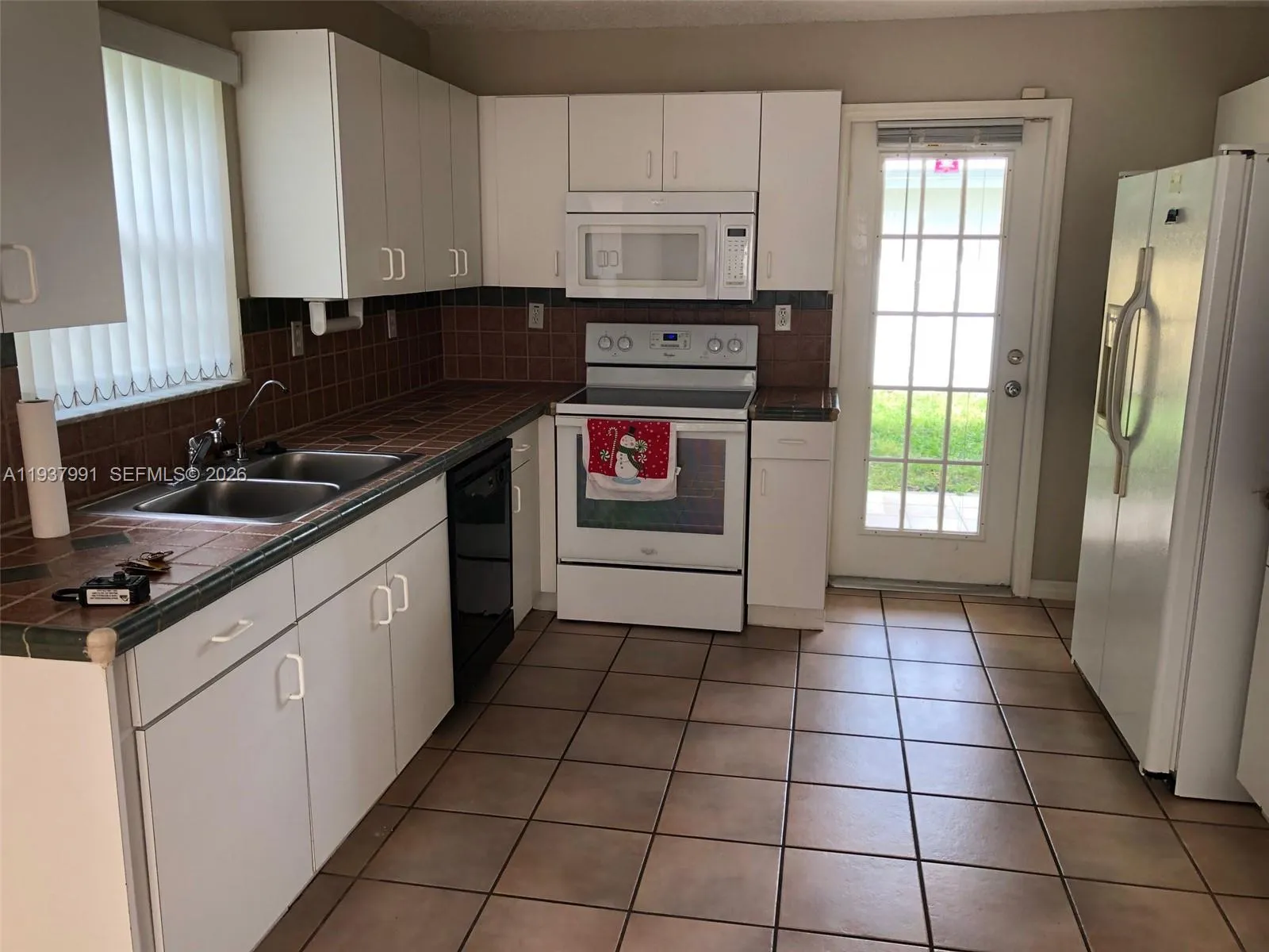 11274 Sw 64 Ln, Miami, Florida 33173, Miami, Florida 33173, 4 Bedrooms Bedrooms, ,2 BathroomsBathrooms,Residential,For Sale,11274 Sw 64 Ln, Miami, Florida 33173,A11937991