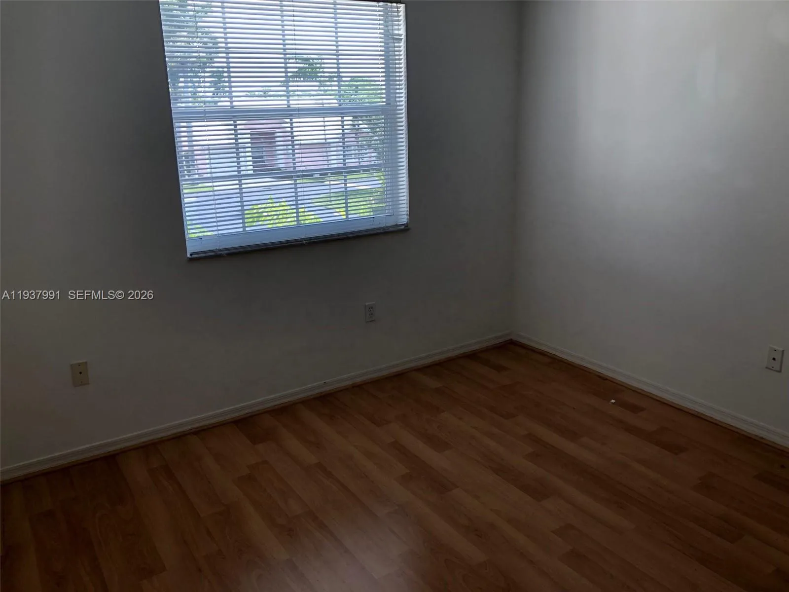 11274 Sw 64 Ln, Miami, Florida 33173, Miami, Florida 33173, 4 Bedrooms Bedrooms, ,2 BathroomsBathrooms,Residential,For Sale,11274 Sw 64 Ln, Miami, Florida 33173,A11937991
