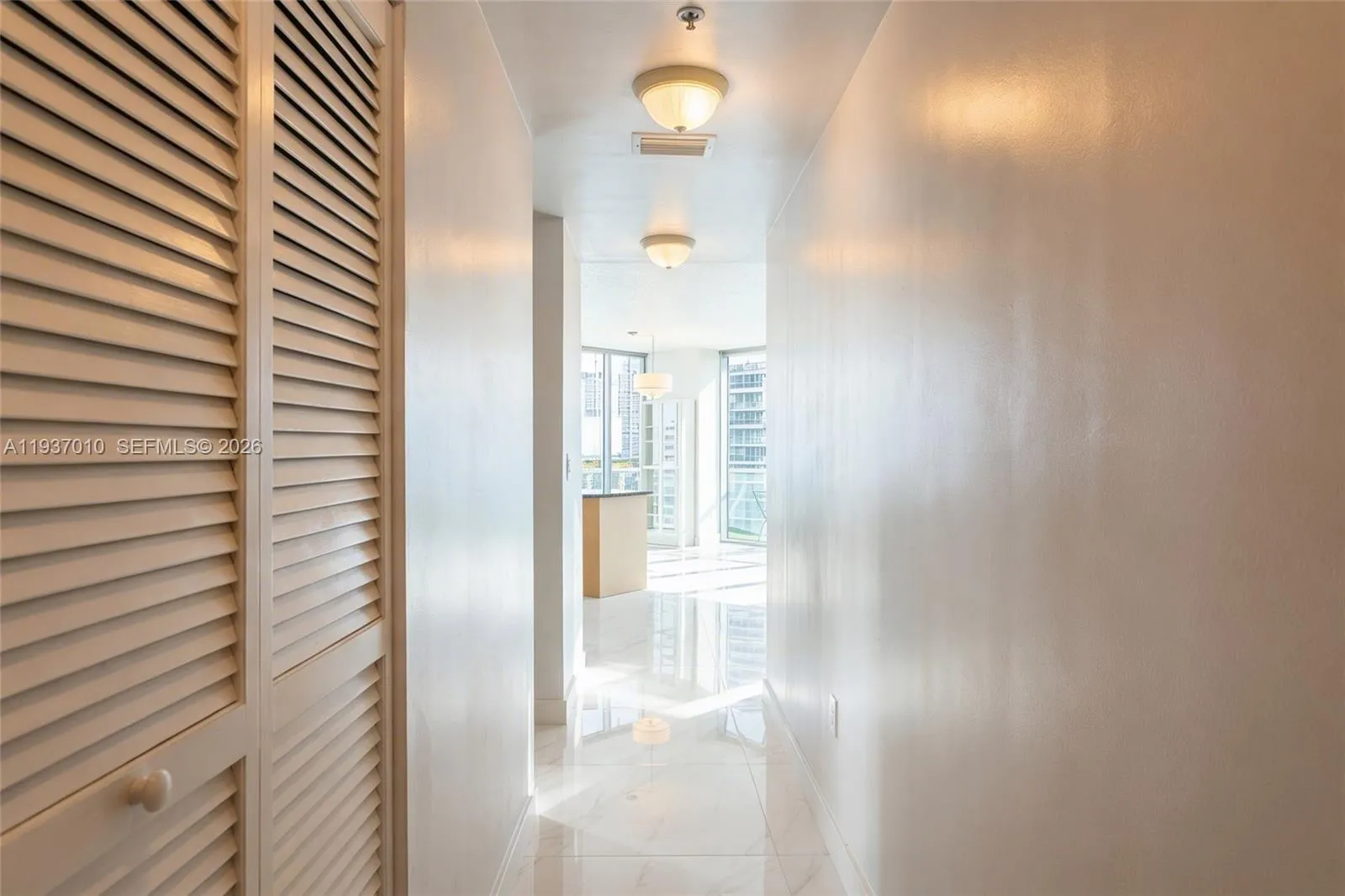 1111 Sw 1st Ave 2420-n, Miami, Florida 33130, Miami, Florida 33130, 2 Bedrooms Bedrooms, ,2 BathroomsBathrooms,Residential,For Sale,1111 Sw 1st Ave 2420-n, Miami, Florida 33130,A11937010