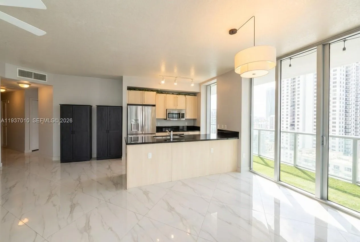 1111 Sw 1st Ave 2420-n, Miami, Florida 33130, Miami, Florida 33130, 2 Bedrooms Bedrooms, ,2 BathroomsBathrooms,Residential,For Sale,1111 Sw 1st Ave 2420-n, Miami, Florida 33130,A11937010