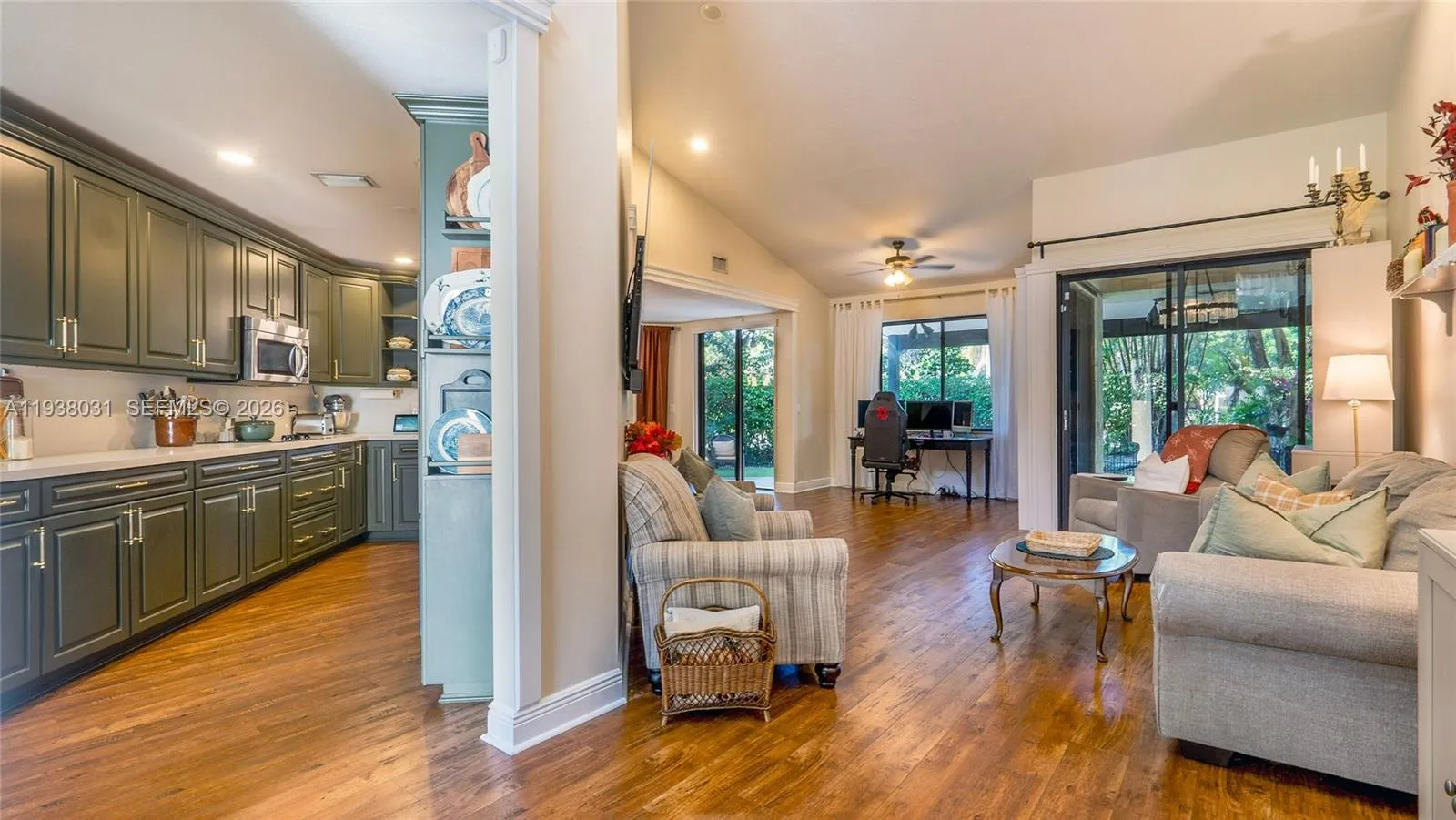 208 Nw 97th Ave 2-92, Plantation, Florida 33324, Plantation, Florida 33324, 3 Bedrooms Bedrooms, ,2 BathroomsBathrooms,Residential,For Sale,208 Nw 97th Ave 2-92, Plantation, Florida 33324,A11938031