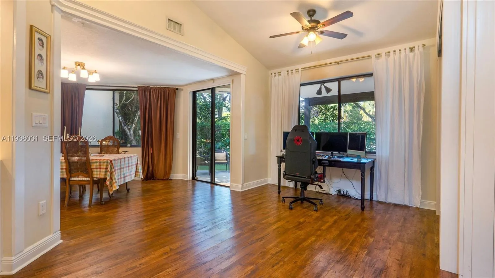 208 Nw 97th Ave 2-92, Plantation, Florida 33324, Plantation, Florida 33324, 3 Bedrooms Bedrooms, ,2 BathroomsBathrooms,Residential,For Sale,208 Nw 97th Ave 2-92, Plantation, Florida 33324,A11938031