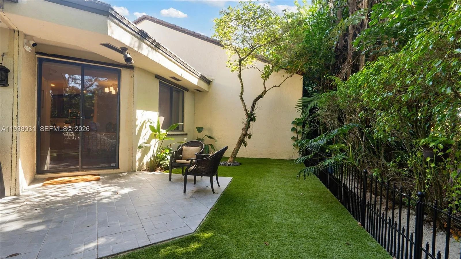 208 Nw 97th Ave 2-92, Plantation, Florida 33324, Plantation, Florida 33324, 3 Bedrooms Bedrooms, ,2 BathroomsBathrooms,Residential,For Sale,208 Nw 97th Ave 2-92, Plantation, Florida 33324,A11938031