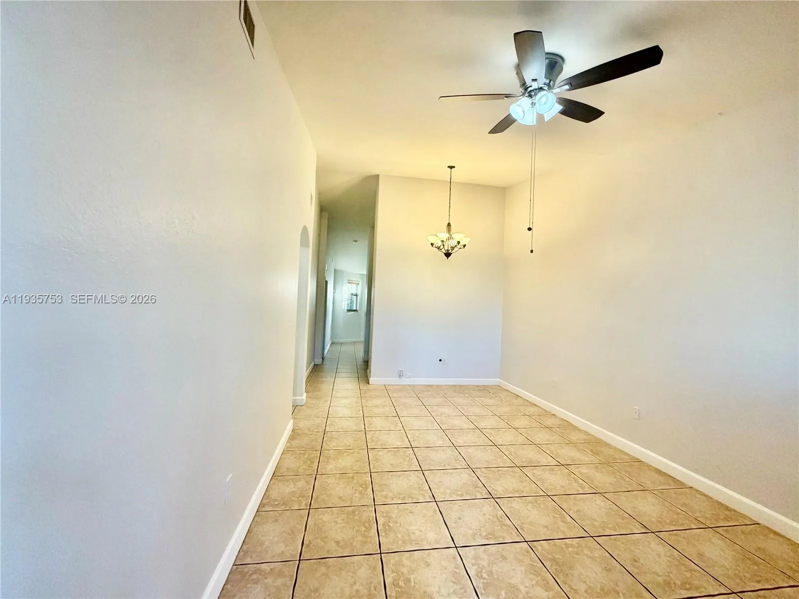 1692 Se 29th Ct 201, Homestead, Florida 33035, Homestead, Florida 33035, 3 Bedrooms Bedrooms, ,2 BathroomsBathrooms,Residential Lease,For Rent,1692 Se 29th Ct 201, Homestead, Florida 33035,A11935753