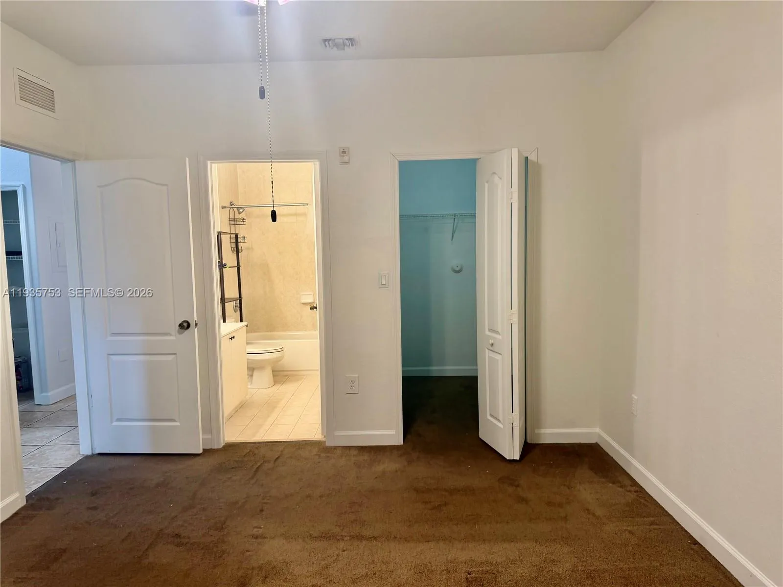 1692 Se 29th Ct 201, Homestead, Florida 33035, Homestead, Florida 33035, 3 Bedrooms Bedrooms, ,2 BathroomsBathrooms,Residential Lease,For Rent,1692 Se 29th Ct 201, Homestead, Florida 33035,A11935753