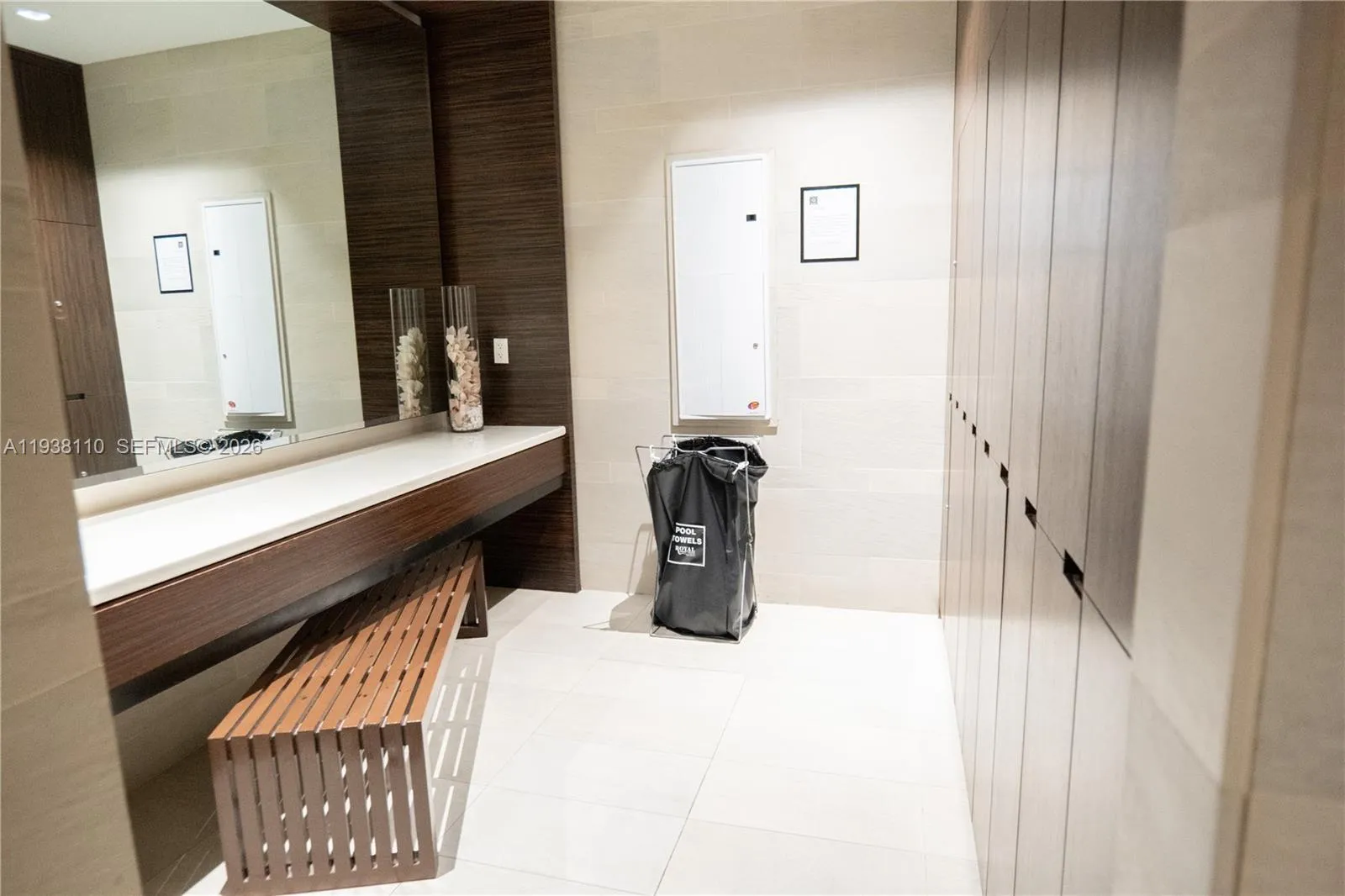17201 Collins Ave 3502, Sunny Isles Beach, Florida, Sunny Isles Beach, Florida 33160, 2 Bedrooms Bedrooms, ,2 BathroomsBathrooms,Residential,For Sale,17201 Collins Ave 3502, Sunny Isles Beach, Florida,A11938110