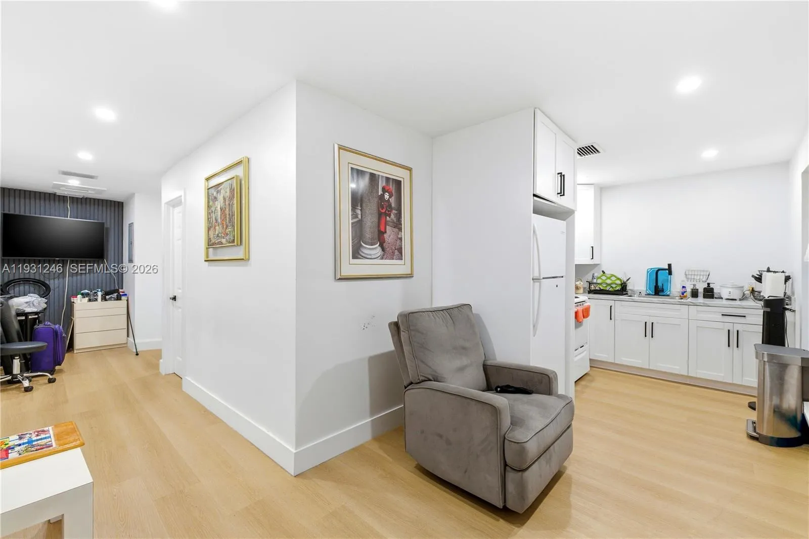 5666 Mayo St, Hollywood, Florida 33023, Hollywood, Florida 33023, ,Residential Income,For Sale,5666 Mayo St, Hollywood, Florida 33023,A11931246