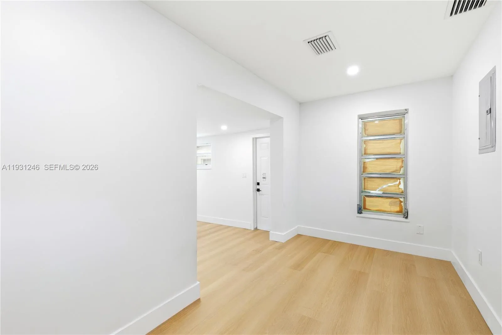 5666 Mayo St, Hollywood, Florida 33023, Hollywood, Florida 33023, ,Residential Income,For Sale,5666 Mayo St, Hollywood, Florida 33023,A11931246