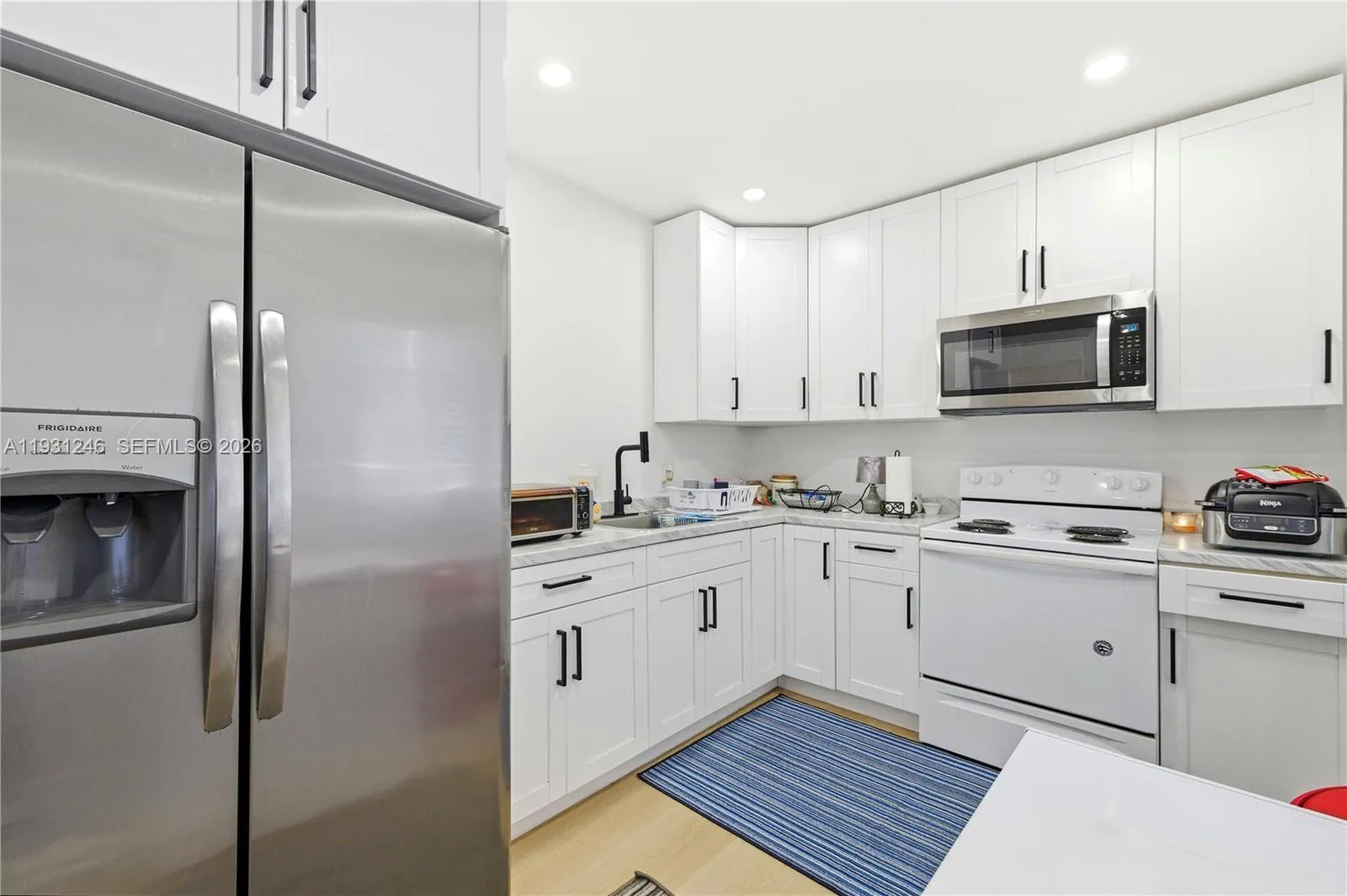 5666 Mayo St, Hollywood, Florida 33023, Hollywood, Florida 33023, ,Residential Income,For Sale,5666 Mayo St, Hollywood, Florida 33023,A11931246