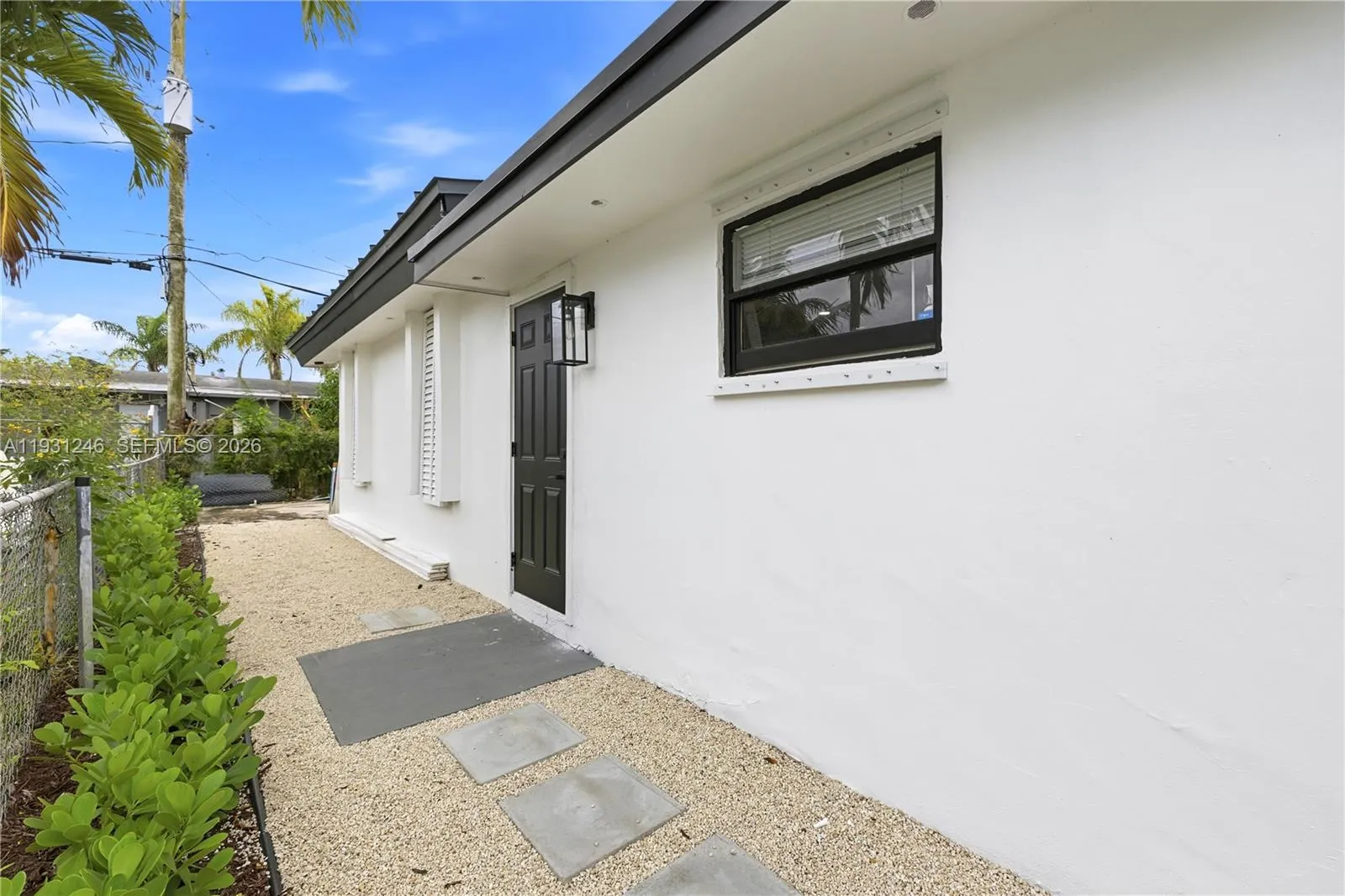 5666 Mayo St, Hollywood, Florida 33023, Hollywood, Florida 33023, ,Residential Income,For Sale,5666 Mayo St, Hollywood, Florida 33023,A11931246