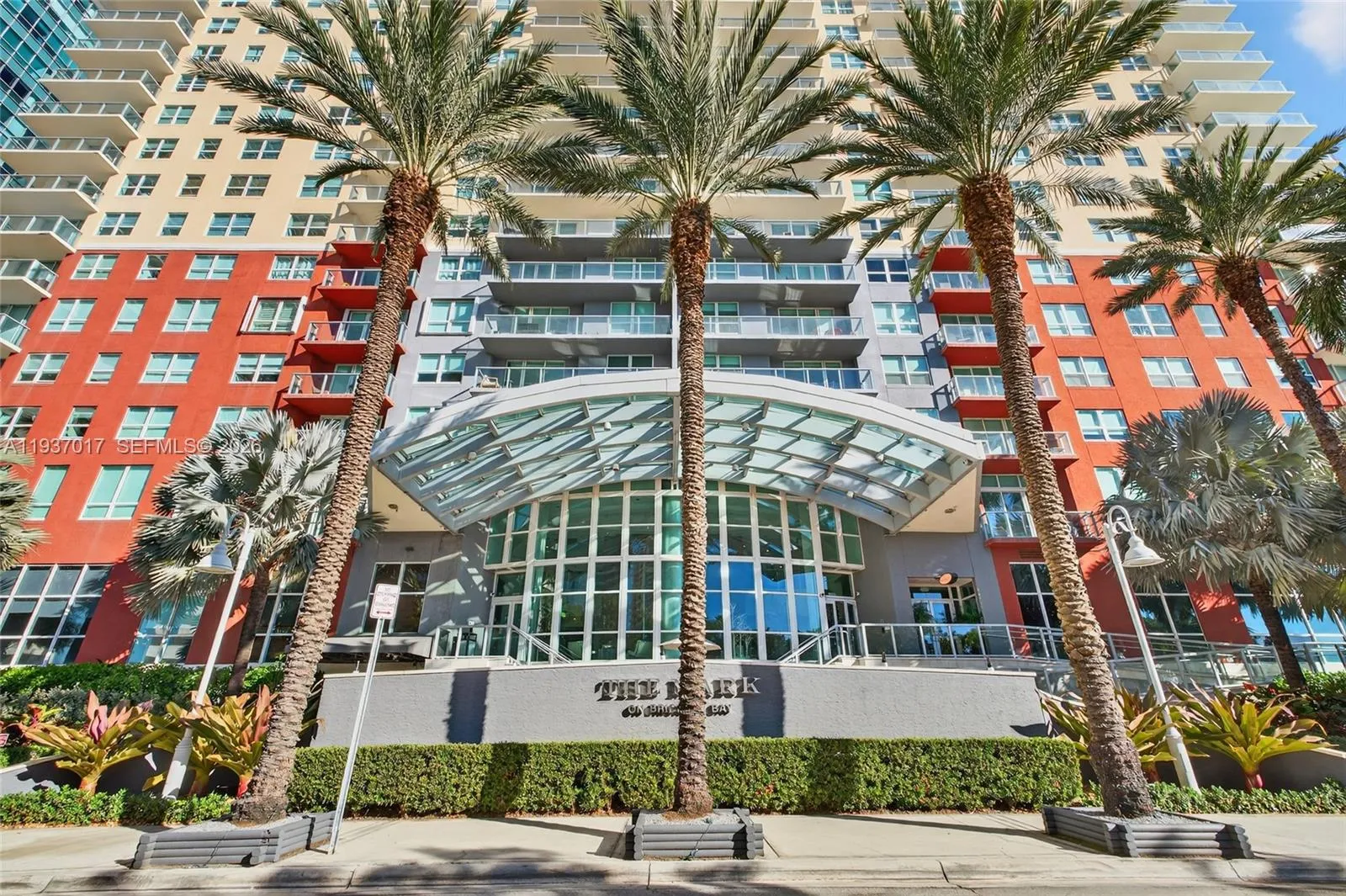 1155 Brickell Bay Dr 1903, Miami, Florida 33131, Miami, Florida 33131, 2 Bedrooms Bedrooms, ,2 BathroomsBathrooms,Residential,For Sale,1155 Brickell Bay Dr 1903, Miami, Florida 33131,A11937017