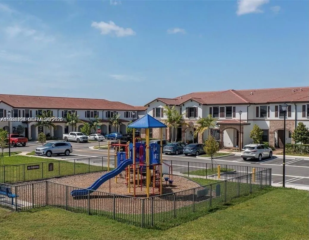 10323 W 34th Ln 10323, Hialeah, Florida 33018, Hialeah, Florida 33018, 3 Bedrooms Bedrooms, ,2 BathroomsBathrooms,Residential Lease,For Rent,10323 W 34th Ln 10323, Hialeah, Florida 33018,A11938197