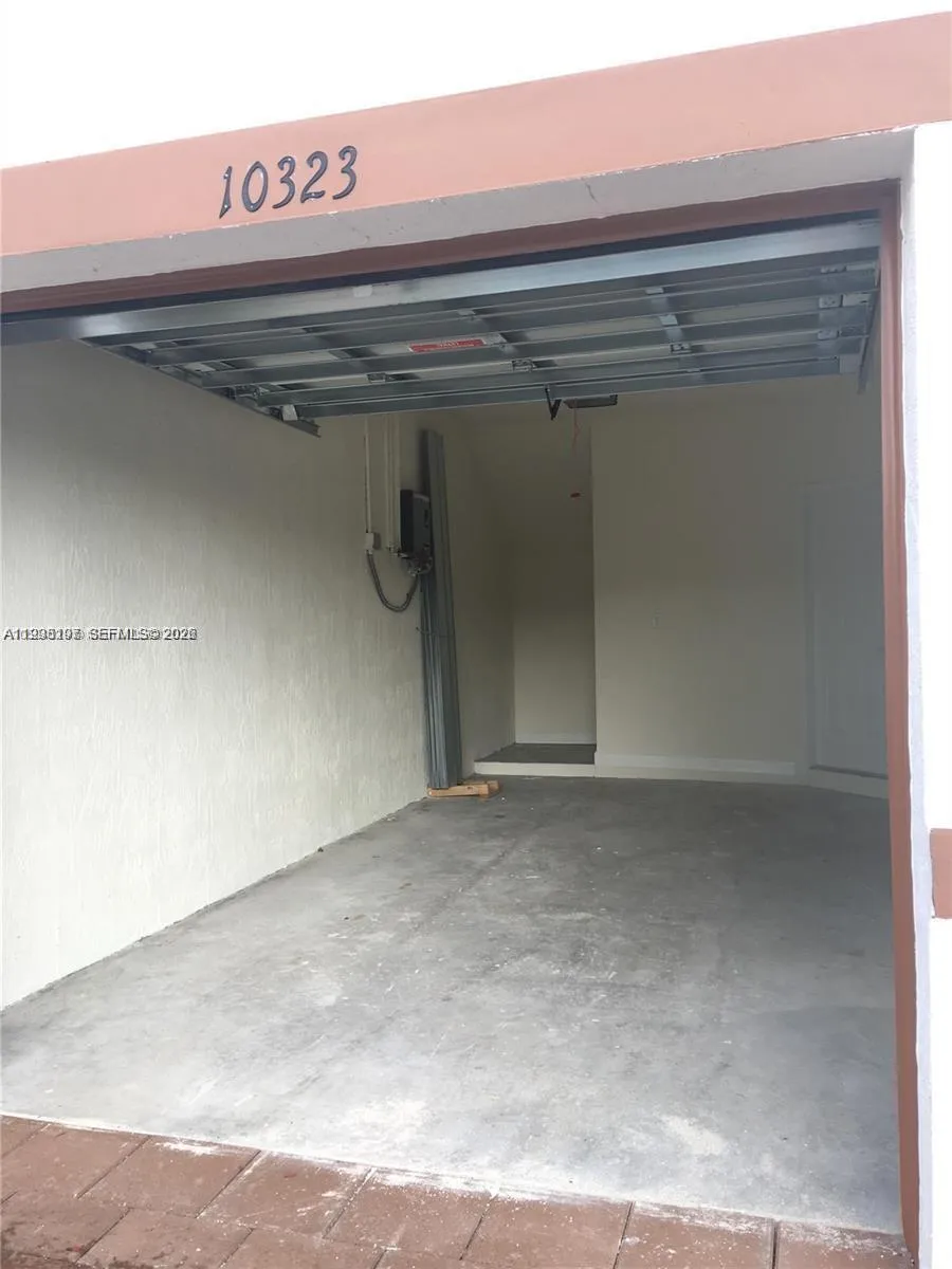 10323 W 34th Ln 10323, Hialeah, Florida 33018, Hialeah, Florida 33018, 3 Bedrooms Bedrooms, ,2 BathroomsBathrooms,Residential Lease,For Rent,10323 W 34th Ln 10323, Hialeah, Florida 33018,A11938197