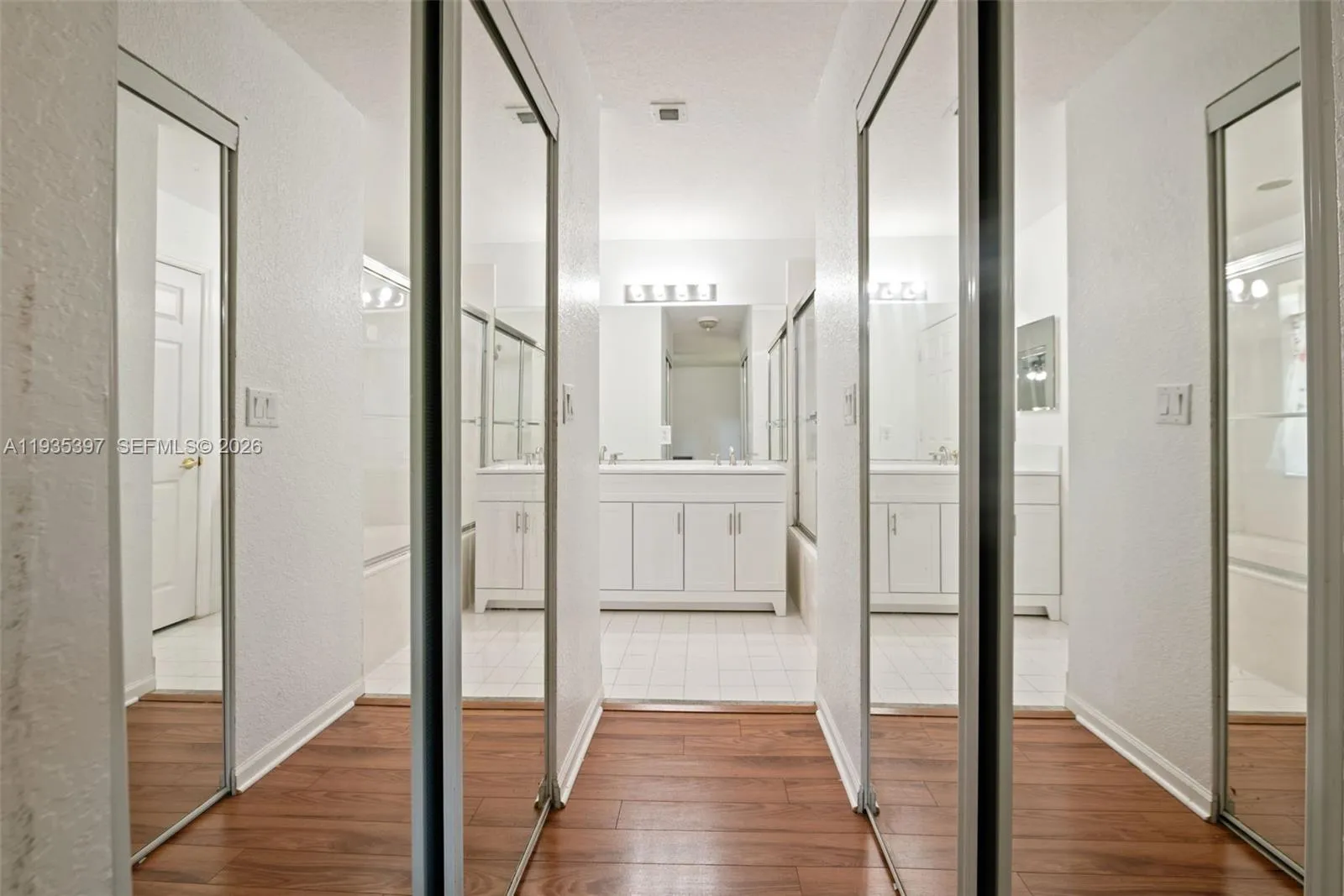 1958 Nw 79th Way, Pembroke Pines, Florida 33024, Pembroke Pines, Florida 33024, 3 Bedrooms Bedrooms, 1 Room Rooms,3 BathroomsBathrooms,Residential,For Sale,1958 Nw 79th Way, Pembroke Pines, Florida 33024,A11935397
