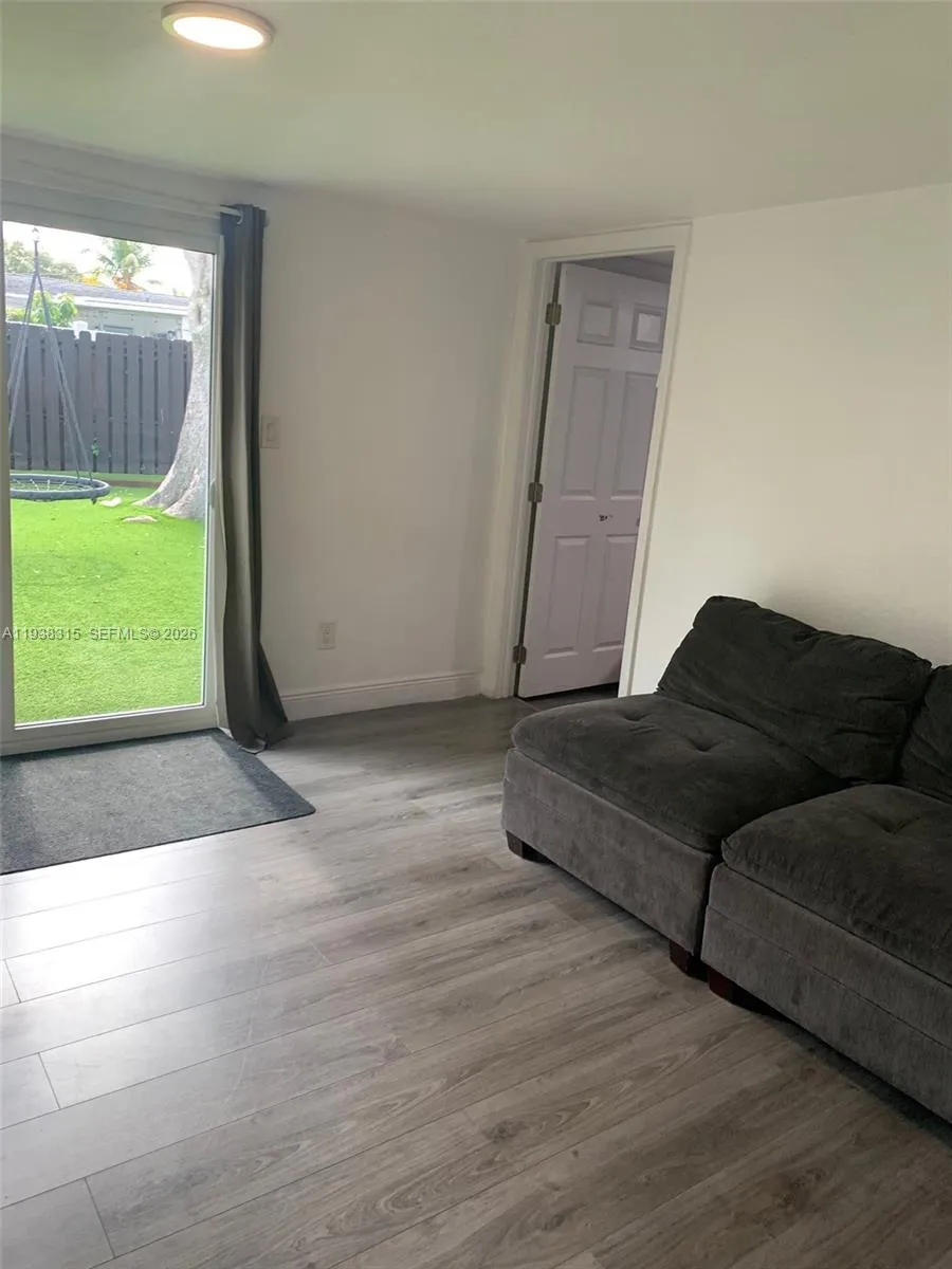 6620 Custer St, Hollywood, Florida 33024, Hollywood, Florida 33024, 4 Bedrooms Bedrooms, ,2 BathroomsBathrooms,Residential,For Sale,6620 Custer St, Hollywood, Florida 33024,A11938315