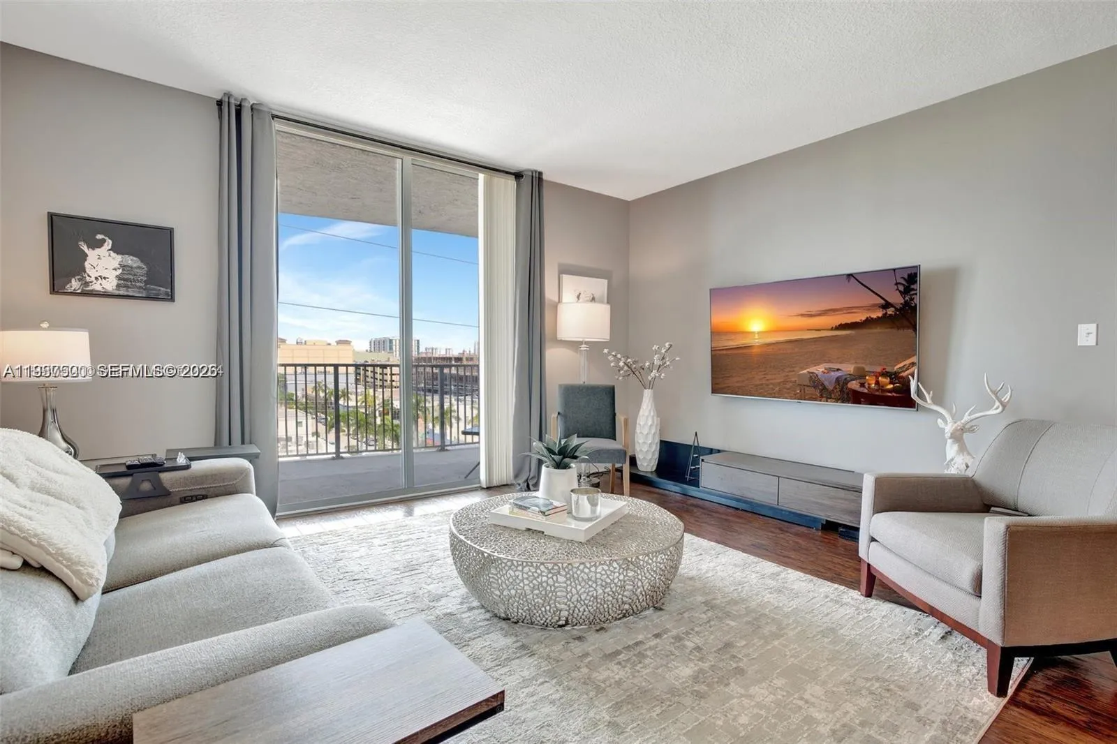 140 S Dixie Hwy 619, Hollywood, Florida 33020, Hollywood, Florida 33020, 3 Bedrooms Bedrooms, ,2 BathroomsBathrooms,Residential Lease,For Rent,140 S Dixie Hwy 619, Hollywood, Florida 33020,A11937500 140 S Dixie Hwy 619, Hollywood, Florida 33020, Hollywood, Florida 33020, 3 Bedrooms Bedrooms, ,2 BathroomsBathrooms,Residential Lease,For Rent,140 S Dixie Hwy 619, Hollywood, Florida 33020,A11937500