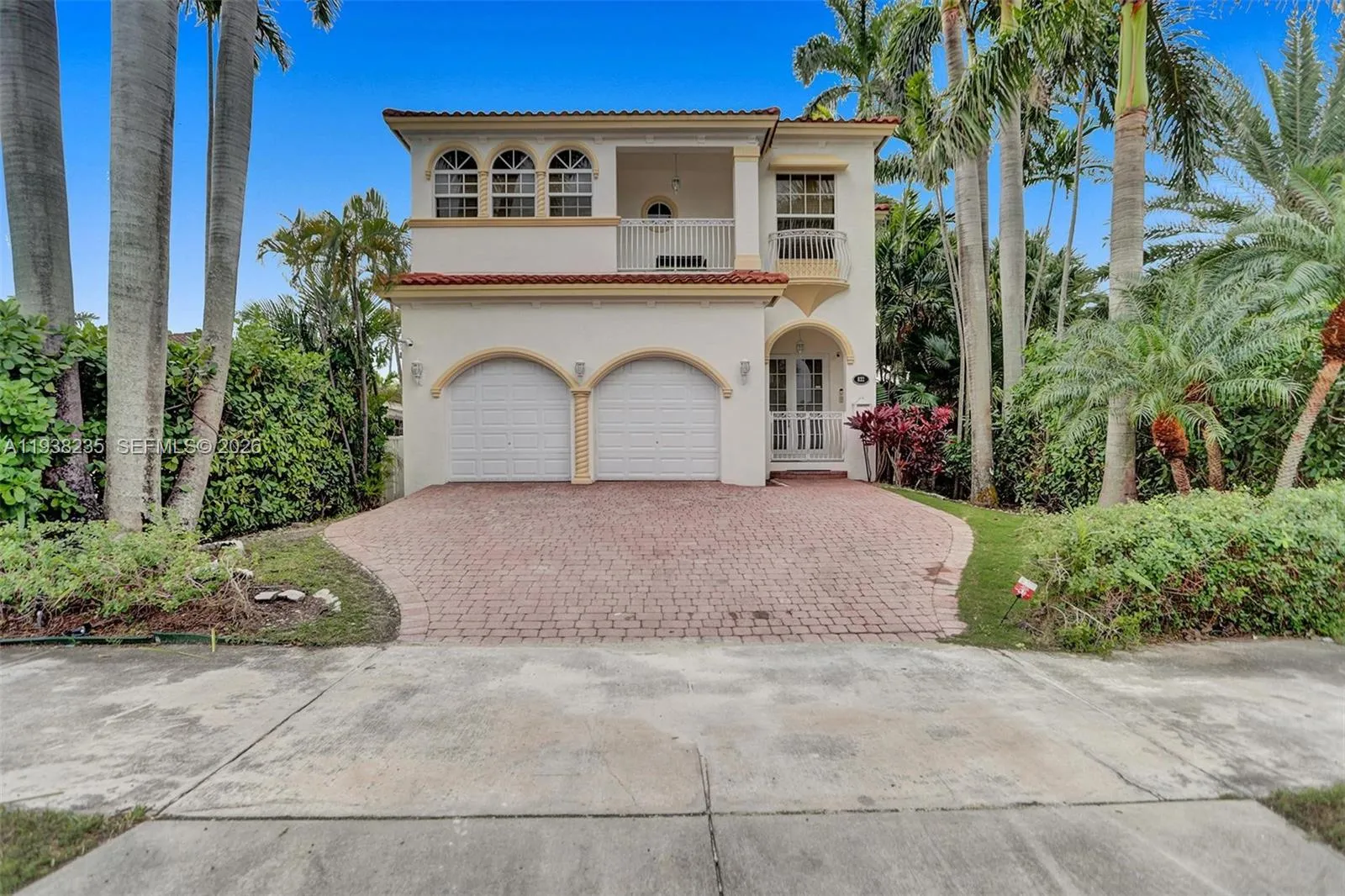 832 Hollywood Blvd, Hollywood, Florida 33019, Hollywood, Florida 33019, 4 Bedrooms Bedrooms, ,4 BathroomsBathrooms,Residential,For Sale,832 Hollywood Blvd, Hollywood, Florida 33019,A11938235 832 Hollywood Blvd, Hollywood, Florida 33019, Hollywood, Florida 33019, 4 Bedrooms Bedrooms, ,4 BathroomsBathrooms,Residential,For Sale,832 Hollywood Blvd, Hollywood, Florida 33019,A11938235