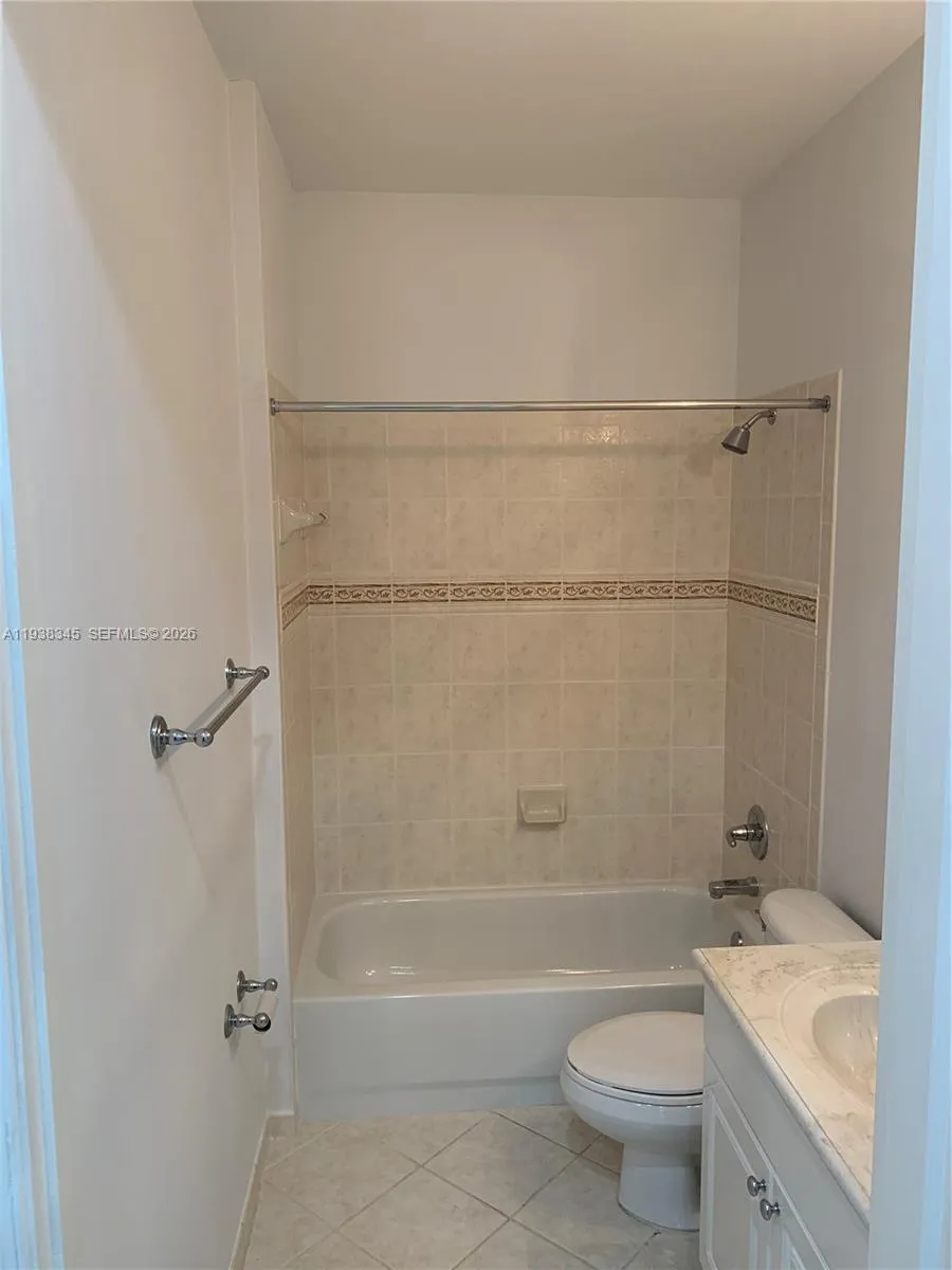Weston, Florida 33332, 3 Bedrooms Bedrooms, ,2 BathroomsBathrooms,Residential Lease,For Rent,A11938345