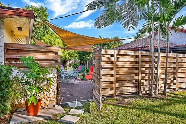 5580 Sw 32nd Terrace Apt 1, Hollywood, Florida 333, Hollywood, Florida 33312, 1 Bedroom Bedrooms, ,1 BathroomBathrooms,Residential Lease,For Rent,5580 Sw 32nd Terrace Apt 1, Hollywood, Florida 333,A11938353