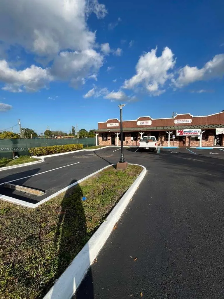 4264 Sw 64th Ave, Davie, Florida 33314, Davie, Florida 33314, ,Business Opportunity,For Sale,4264 Sw 64th Ave, Davie, Florida 33314,A11937332