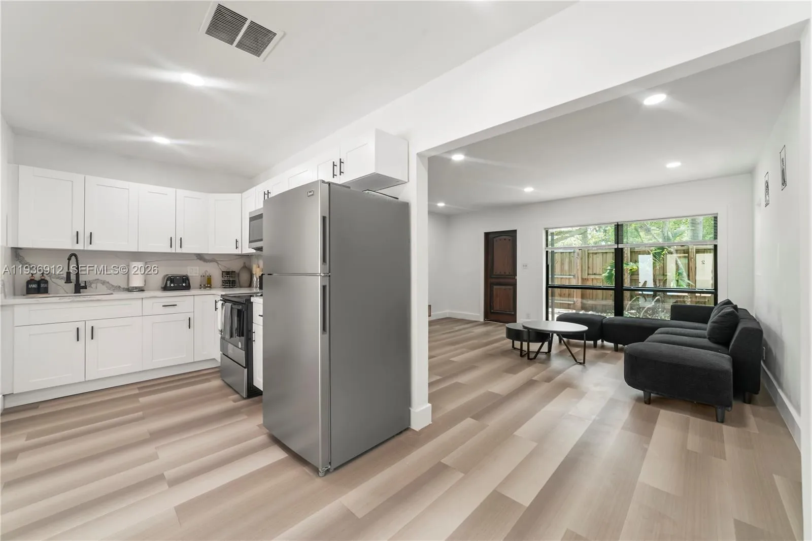 509 Se 19th St, Fort Lauderdale, Florida 33316, Fort Lauderdale, Florida 33316, ,Residential Income,For Sale,509 Se 19th St, Fort Lauderdale, Florida 33316,A11936912